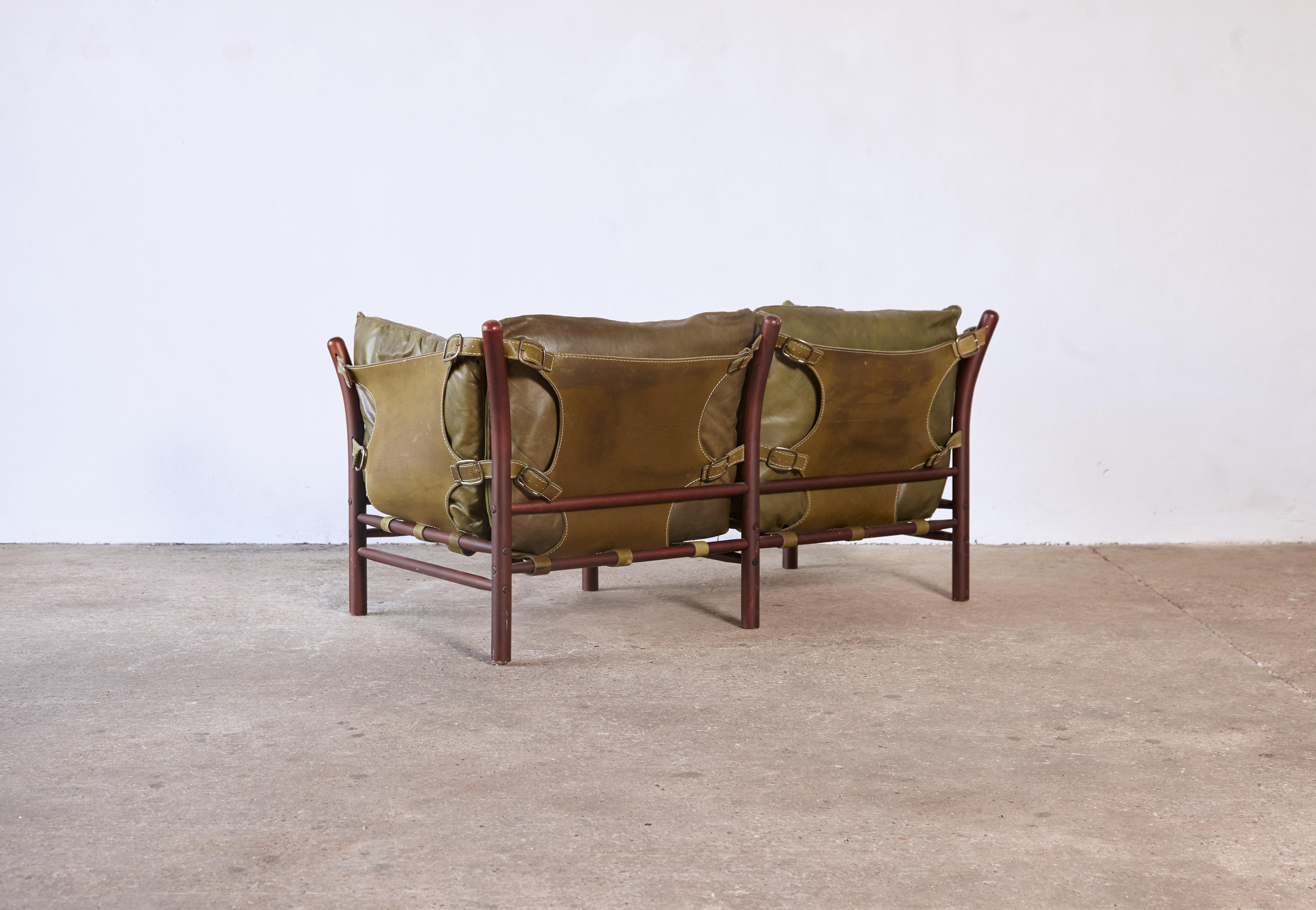 Rare Arne Norell Ilona Sofa in Original Green Leather, Sweden, 1970s In Good Condition For Sale In London, GB