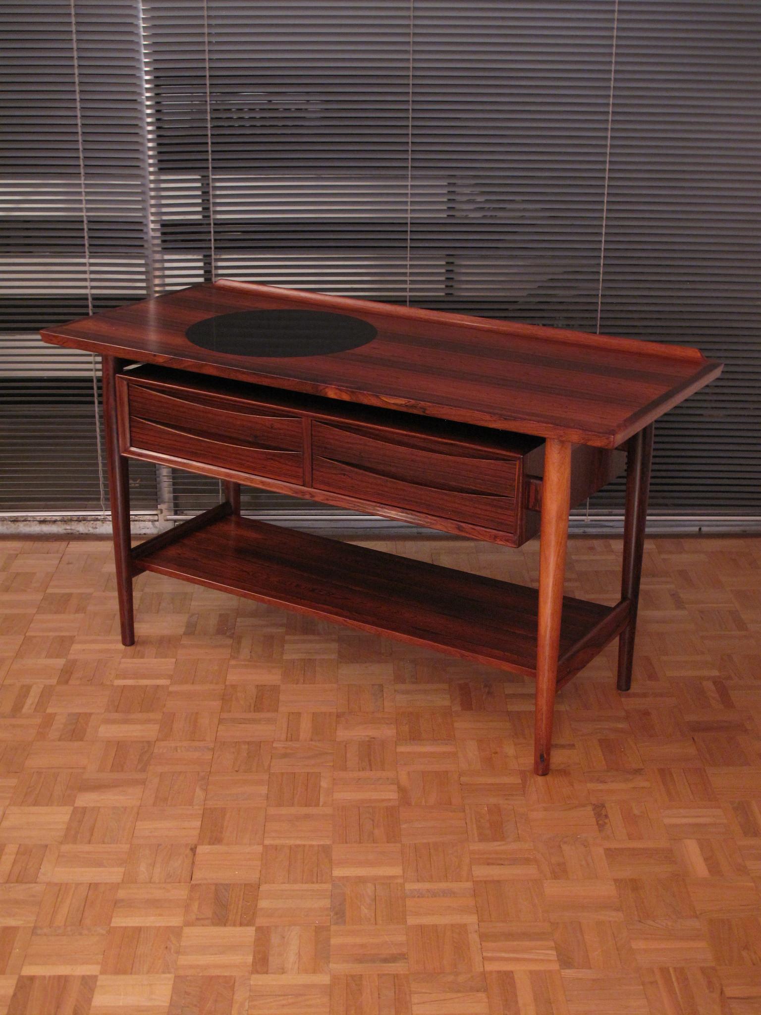 Arne Vodder Rosewood Console Table for Sibast In Good Condition In Shepperton, Surrey