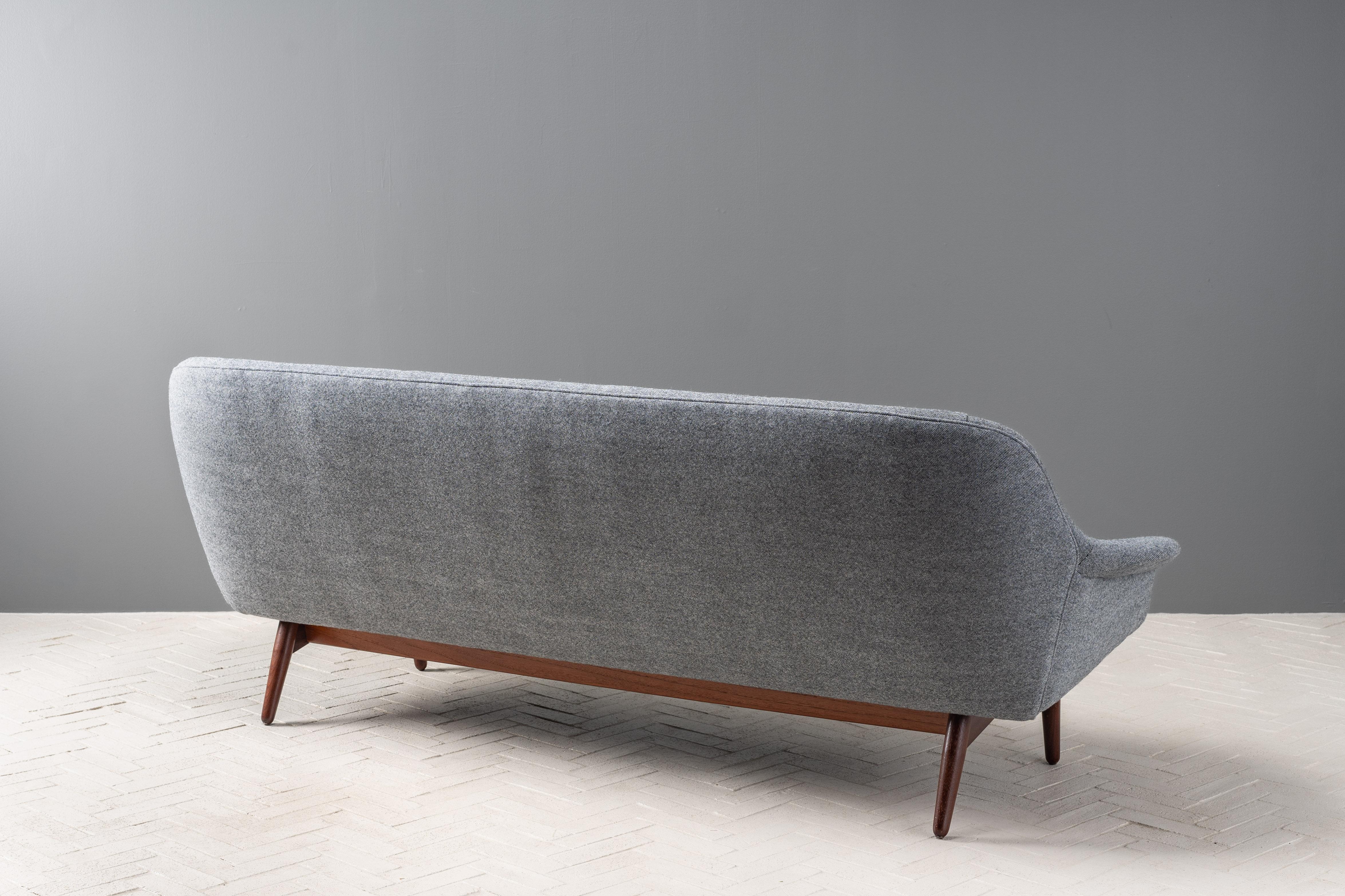 Mid-Century Modern Rare Arne Vodder Teak Sofa