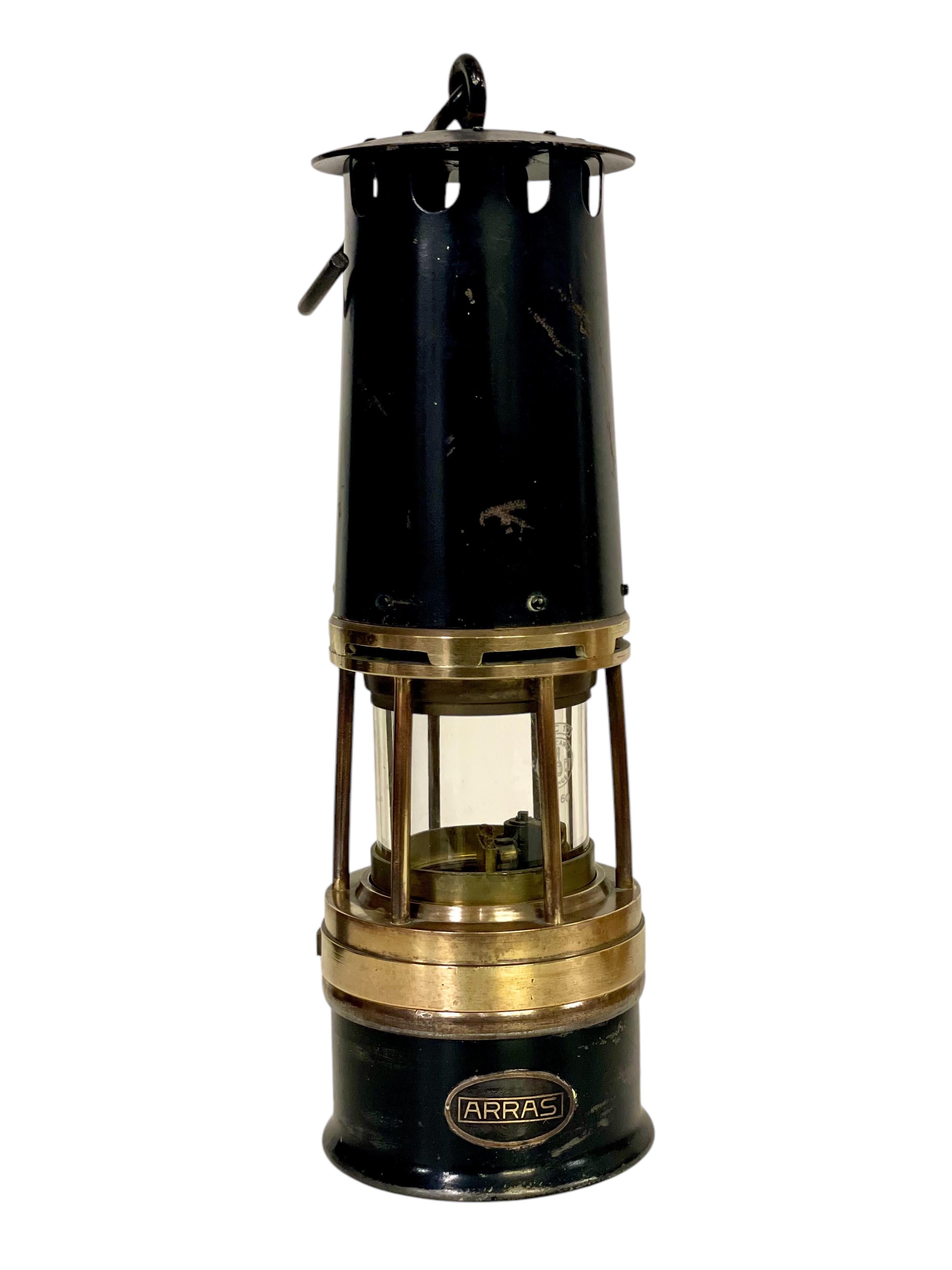 Seltene ARRAS Minerlampen mit Baccarat-Kristall, frühes 20. Jahrhundert im Angebot 7
