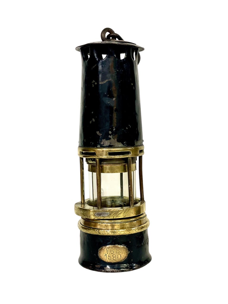 Rares lampes de mineur d'ARRAS en cristal de Baccarat, début du XXe siècle