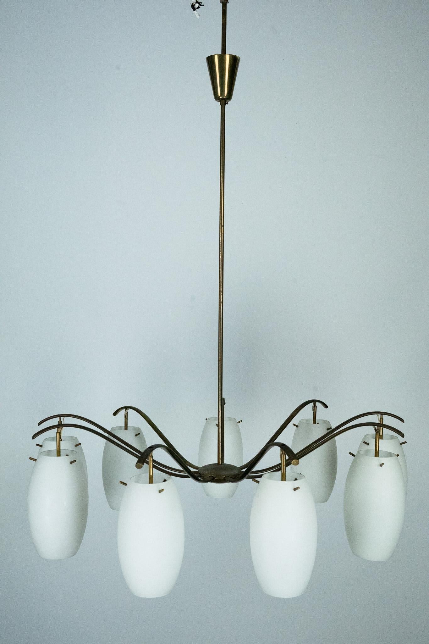 Mid-Century Modern Rare Arredoluce Monza, 9-Light Brass and Opaline Glass Chandelier, Italy 1950s For Sale