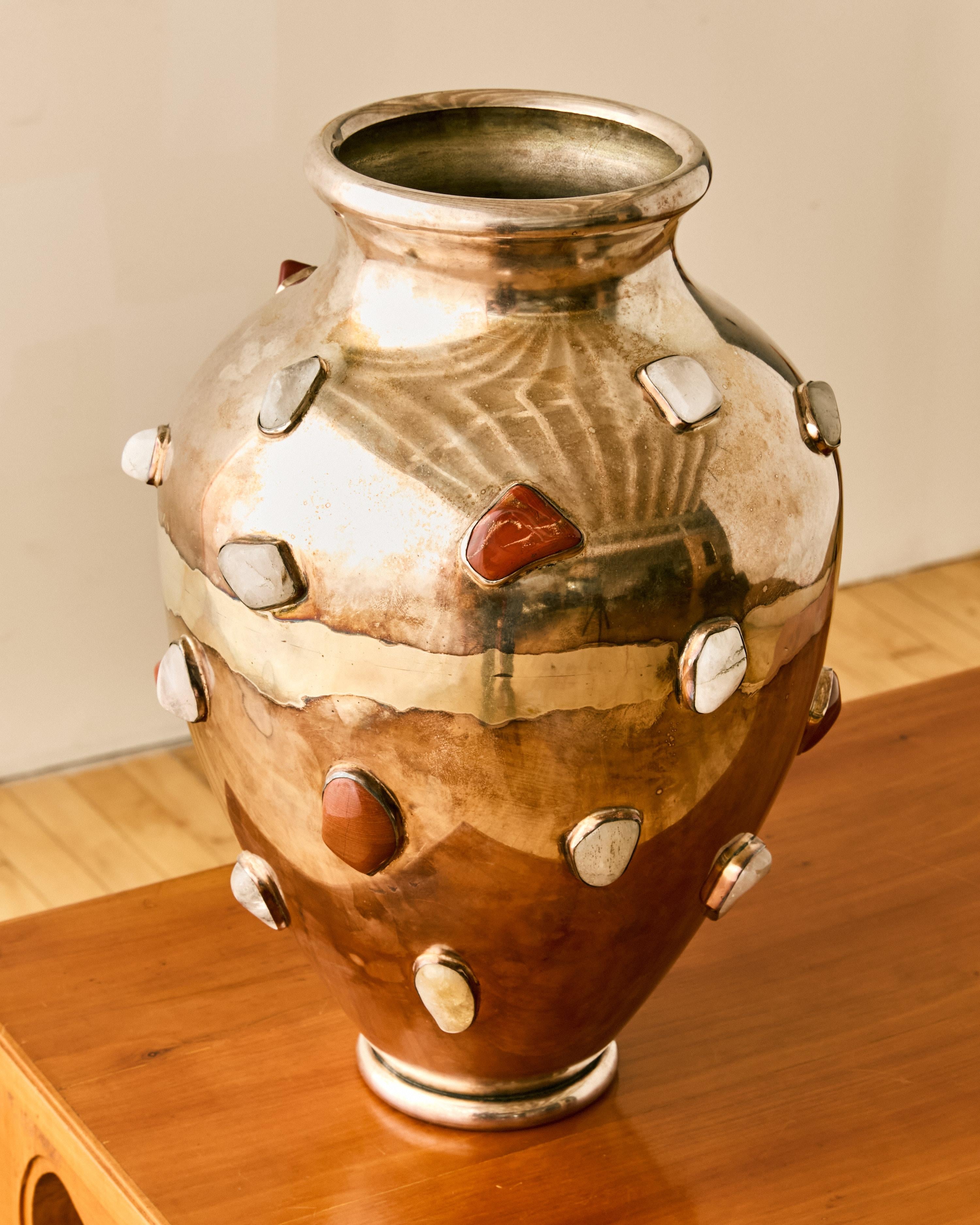 Italiano Rare Arrigo Finzi Metal and Stone Vase in vendita