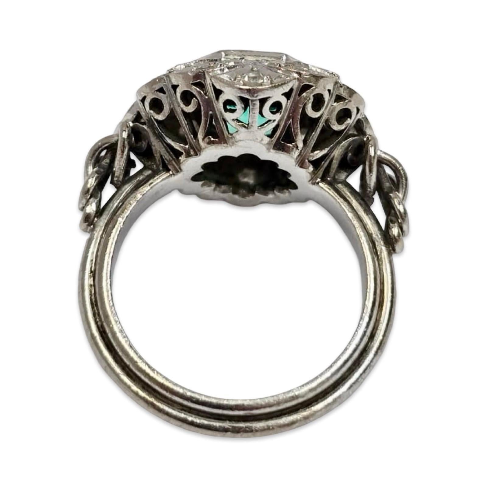 Rara suite in oro bianco Art Deco 14K con smeraldi colombiani e diamanti antichi in vendita 6