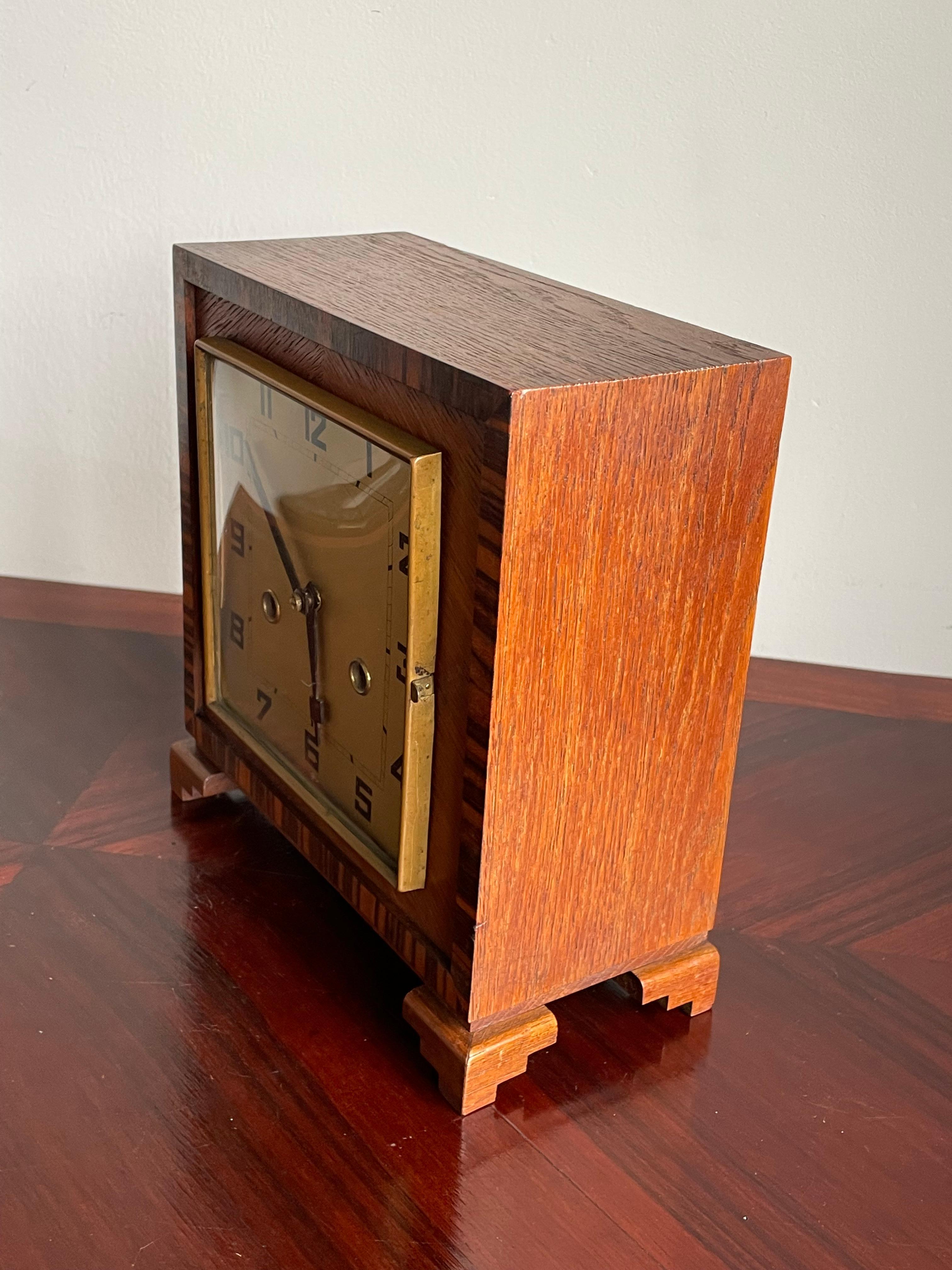 Rare Art Deco Amsterdam School Geometrical Design Oak & Coromandel Mantel Clock In Excellent Condition In Lisse, NL