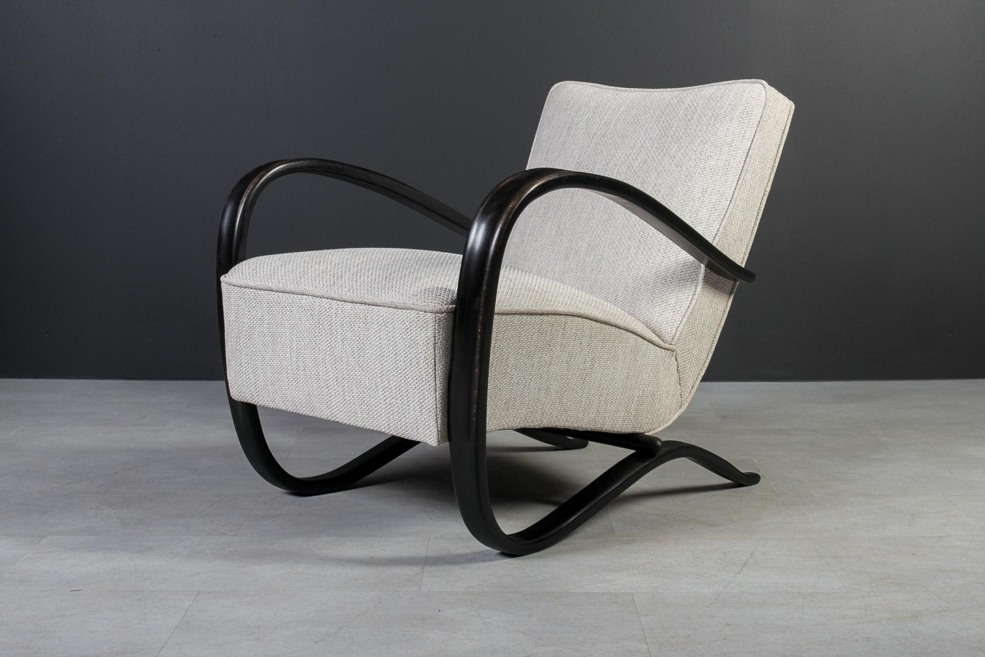Seltene Art-Déco-Sessel von J. Halabala, Modell H269, 1930er Jahre, 2er Jahre, Set (Buchenholz) im Angebot