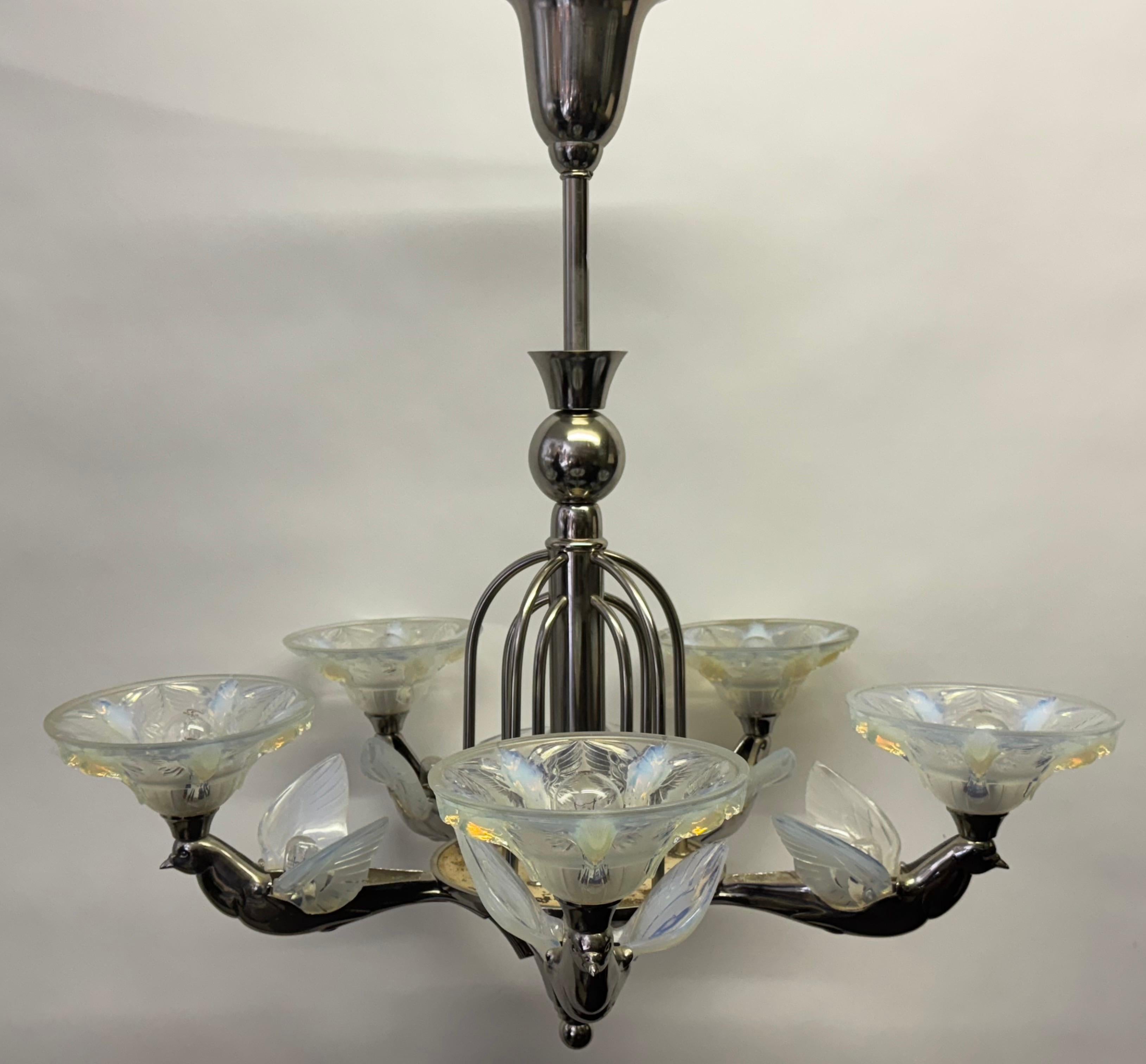Rare Art Deco Birds Chandelier by Jean Boris Lacroix, France, circa 1930s For Sale 12