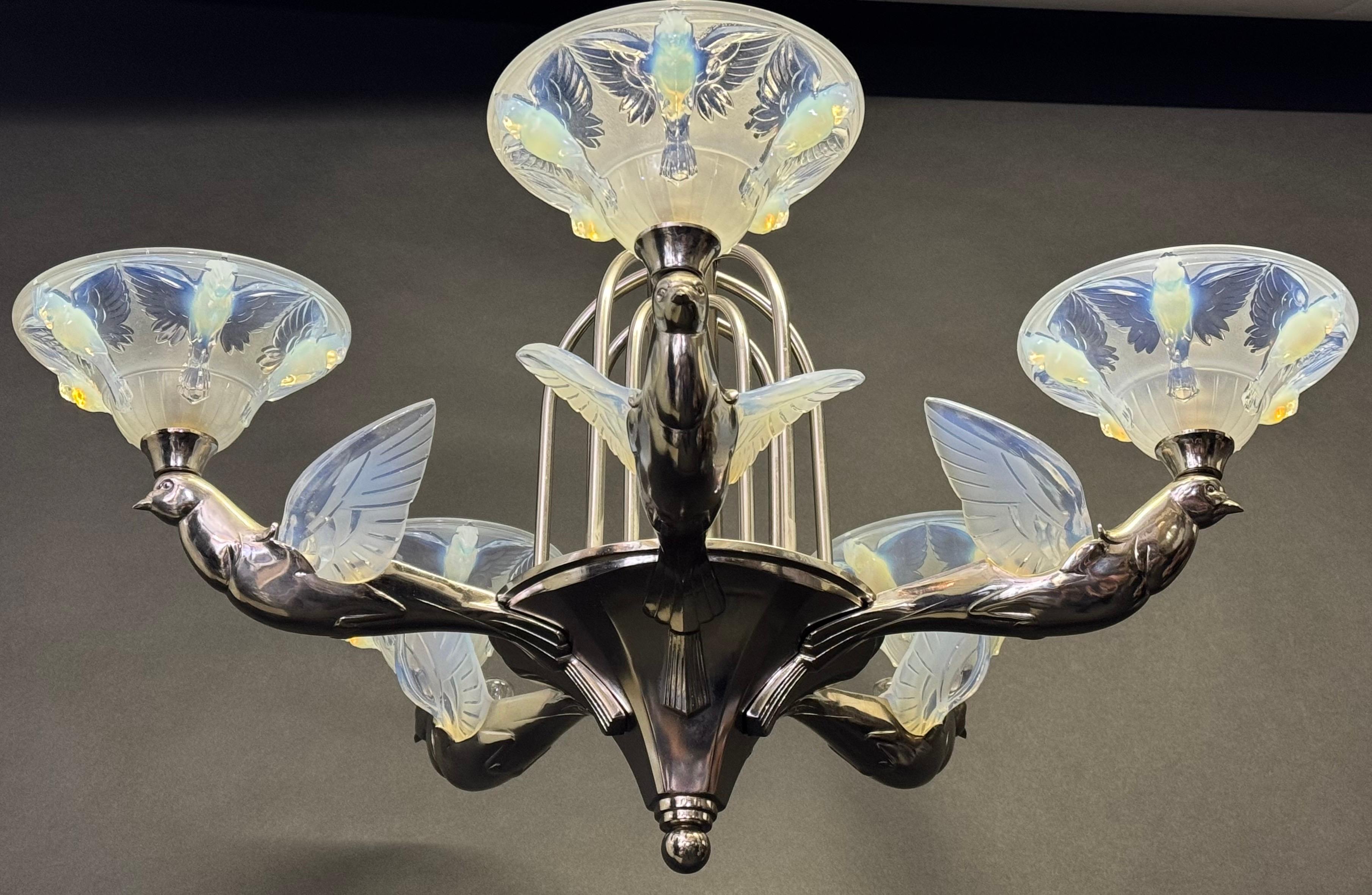 French Rare Art Deco Birds Chandelier by Jean Boris Lacroix, France, circa 1930s For Sale