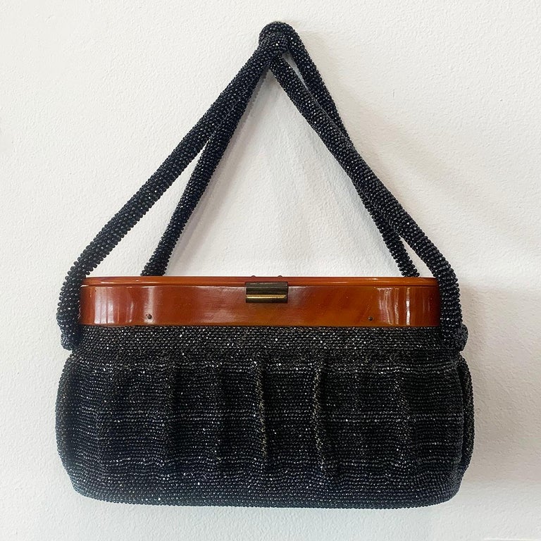Rare Art Deco Black beaded handbag purse with Lucite top  In Good Condition For Sale In Daylesford, Victoria