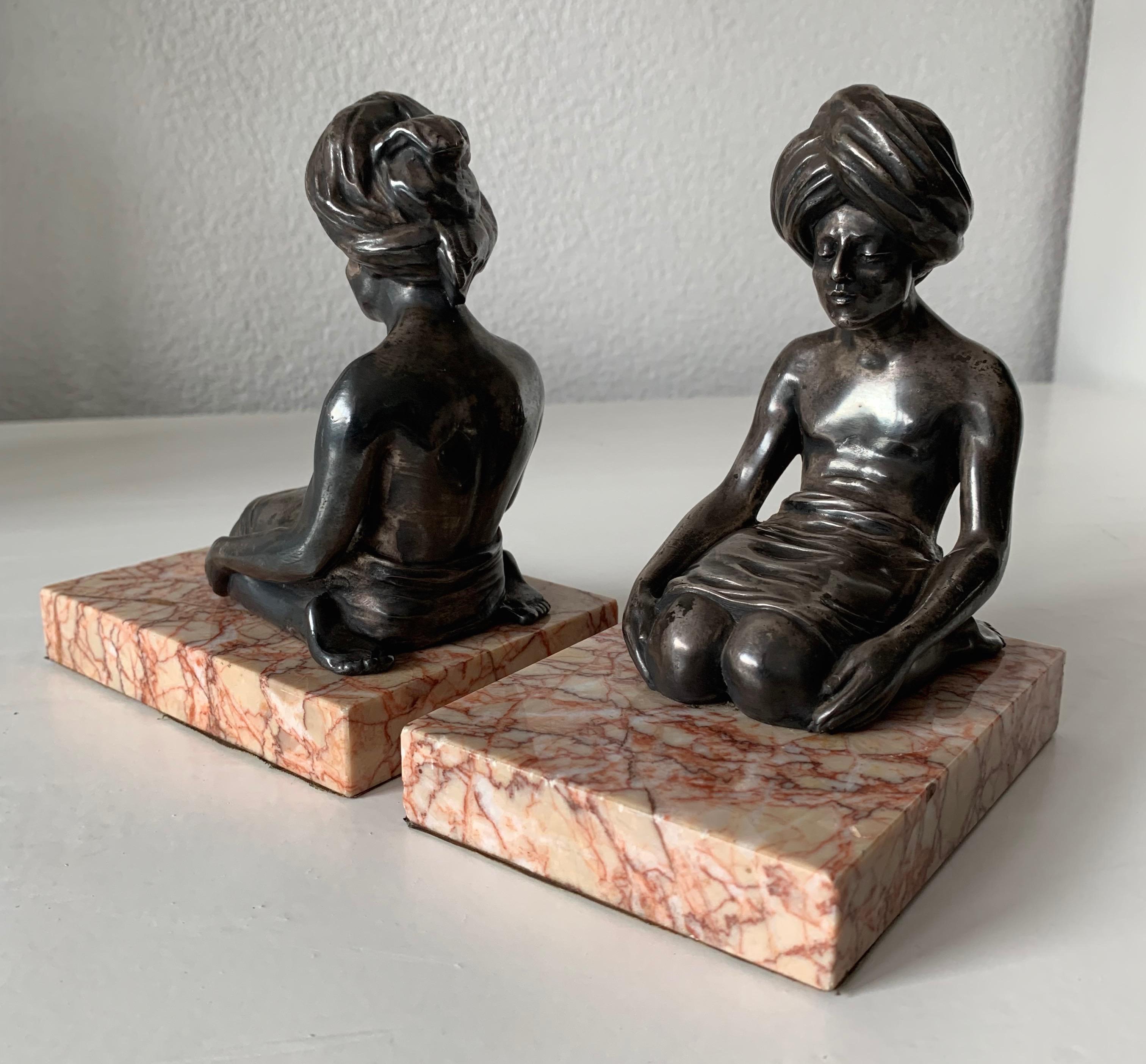 Hand-Crafted Rare Art Deco Bookends, Indian Sculptures in Meditating Position on Marble Base For Sale