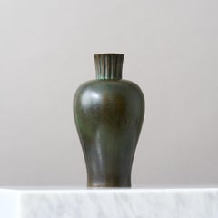 Rare vase en bronze Art déco de GAB Guldsmedsaktiebolaget, Suède, années 1930.