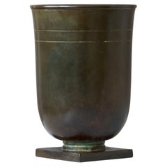 Raro vaso in bronzo Art Deco di GAB Guldsmedsaktiebolaget, Svezia, anni '30.