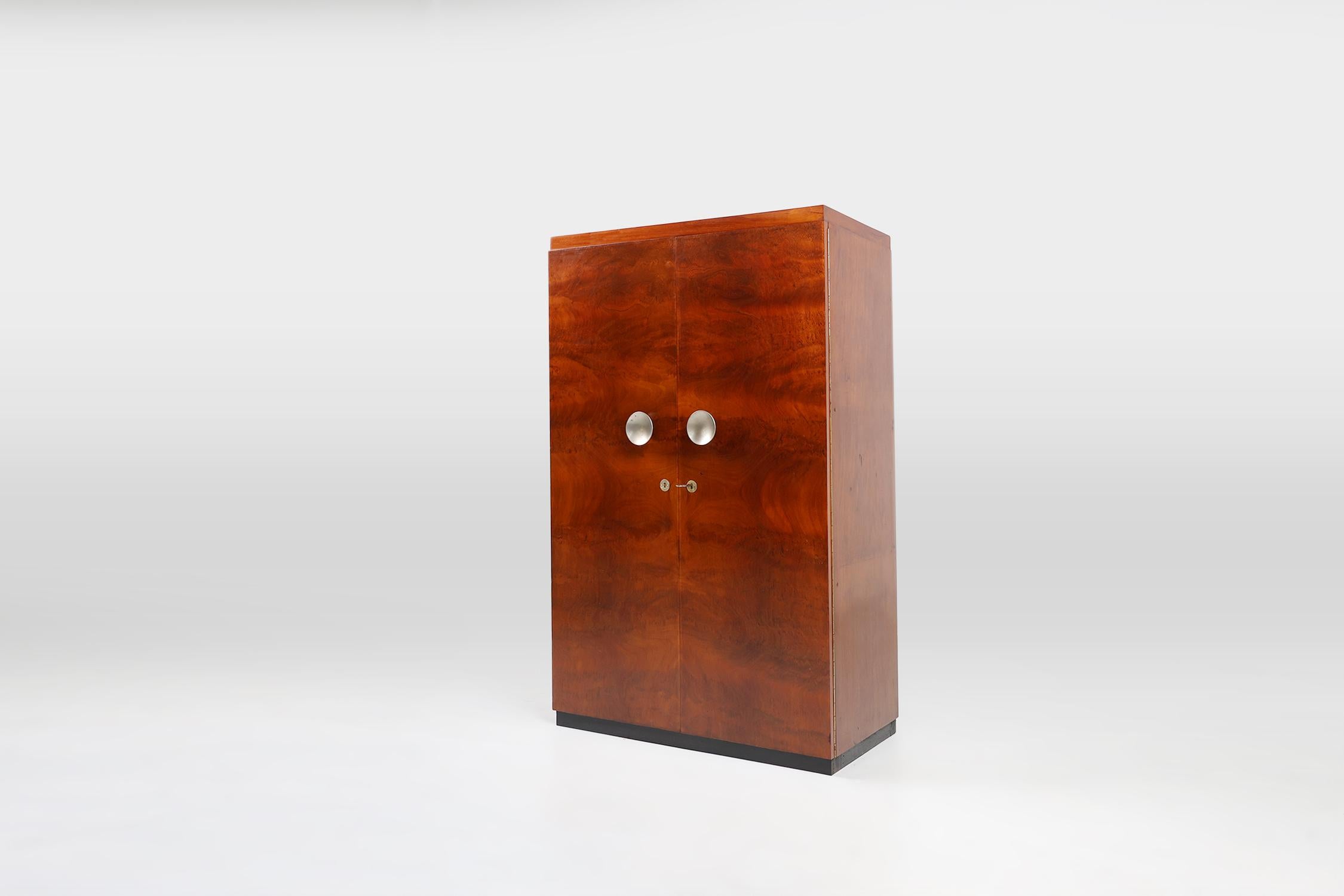 Raro Gabinete Art Decó en chapa de madera de burl, Francia Años 30 1