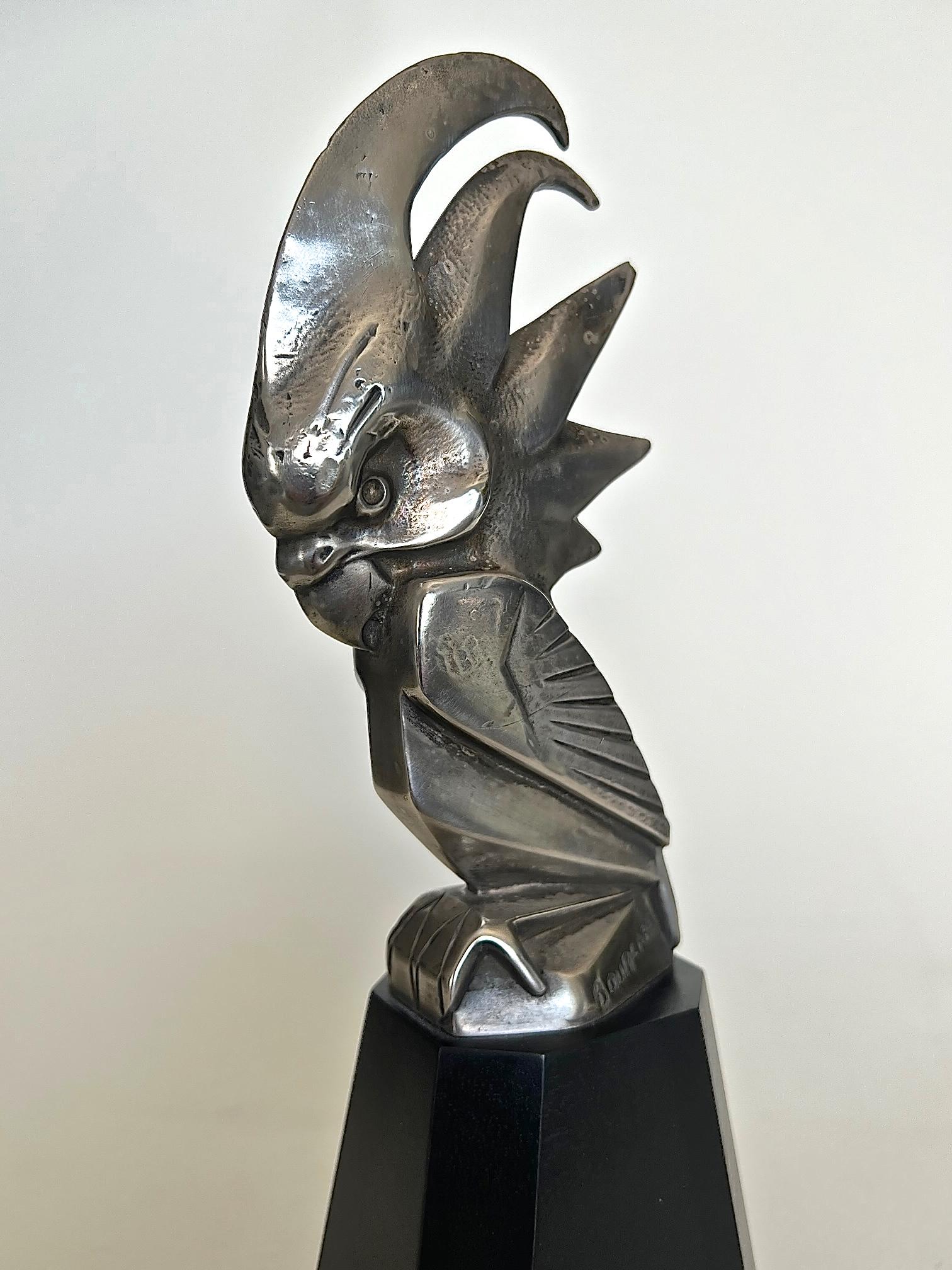 Seltenes Art Déco 'Cacatoès' Auto-Maskottchen aus versilberter Bronze im Angebot 2