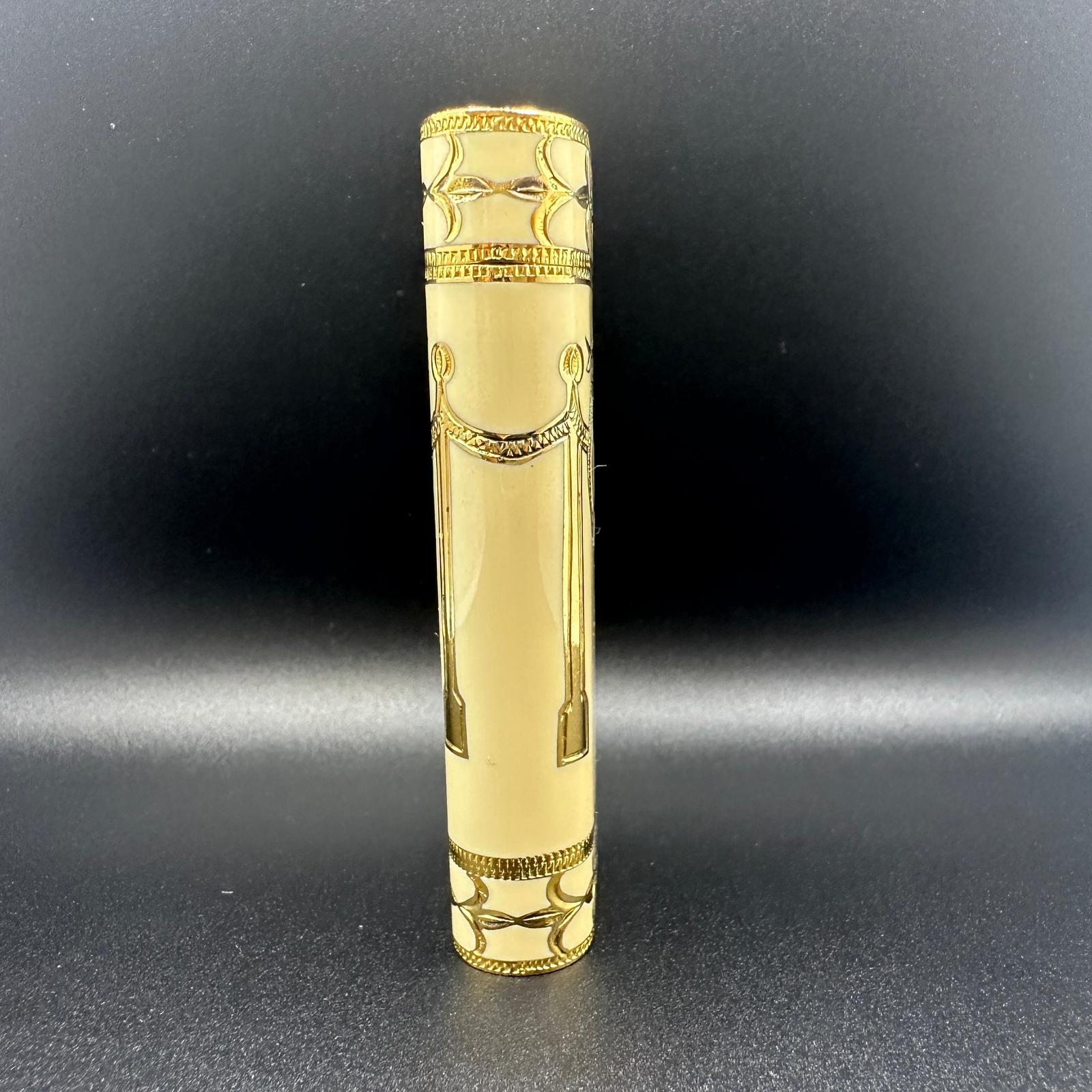 Rare Art Deco Cartier Roy King 18 K Gold and Cream Lacquer In Excellent Condition In New York, NY