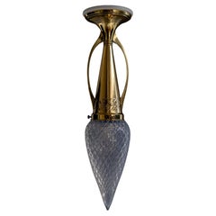 Rare plafonnier Art Déco avec abat-jour en verre opalin vienne vers 1920