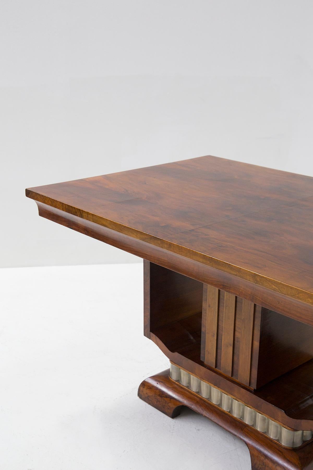 Rare Art Deco Center Table in Precious Wood In Good Condition For Sale In Milano, IT