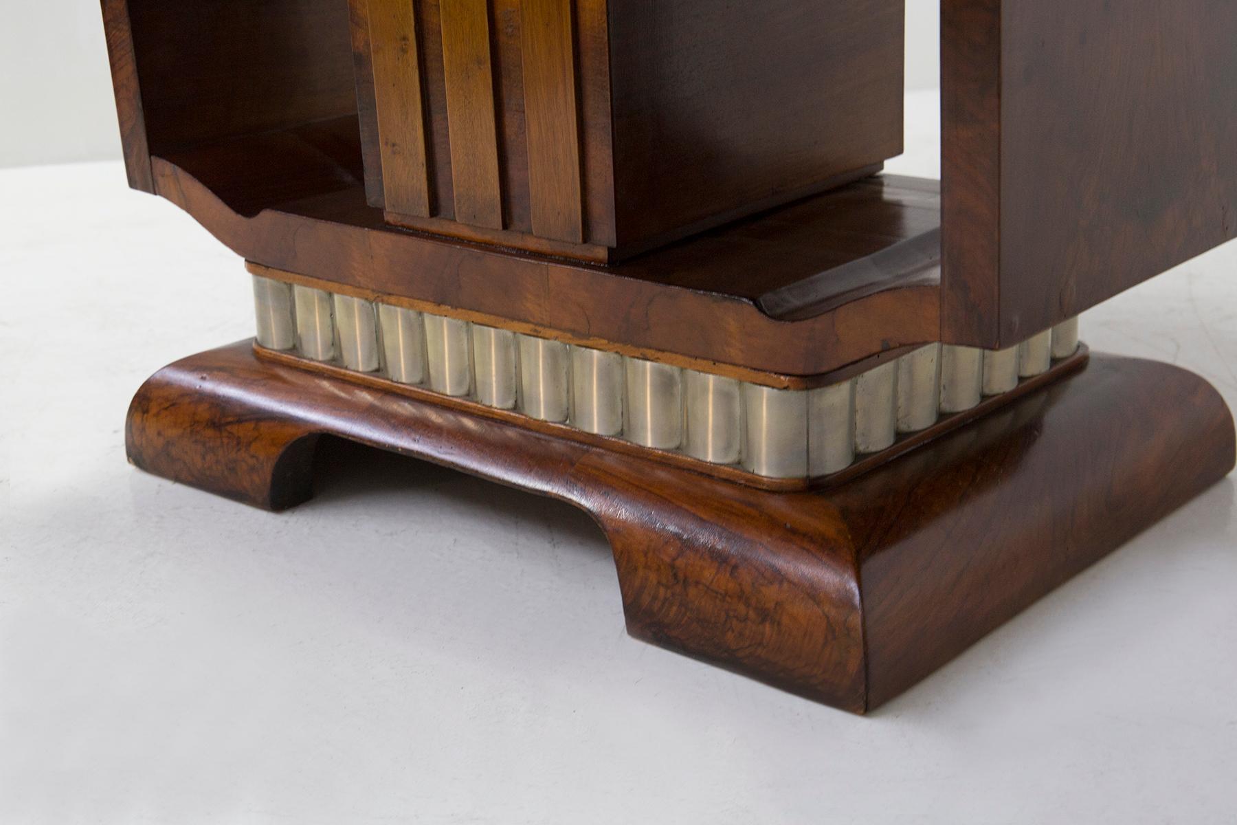 Rare Art Deco Center Table in Precious Wood For Sale 1