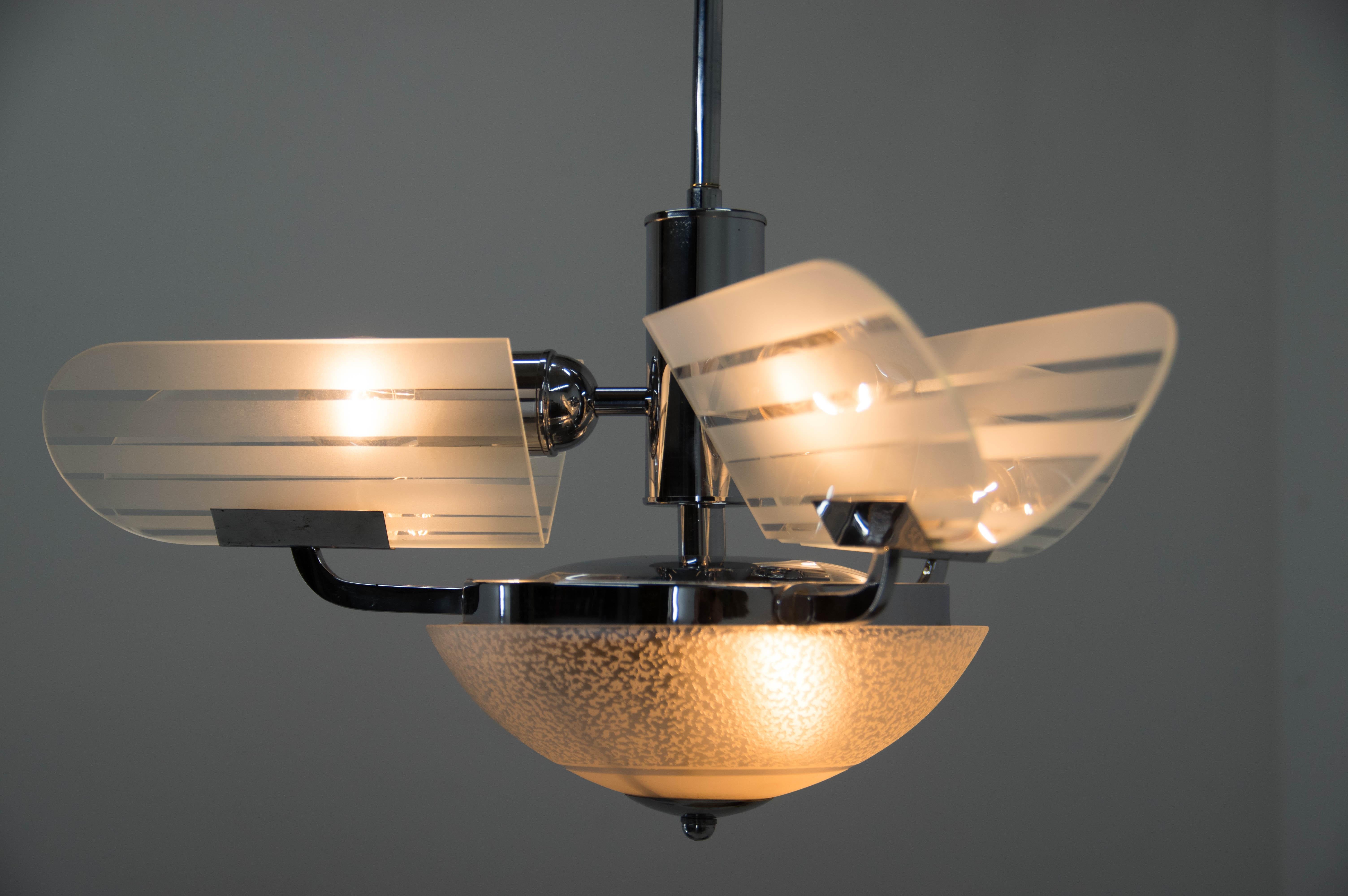 Raro lampadario Art Deco, Cecoslovacchia, anni '30 in vendita 1