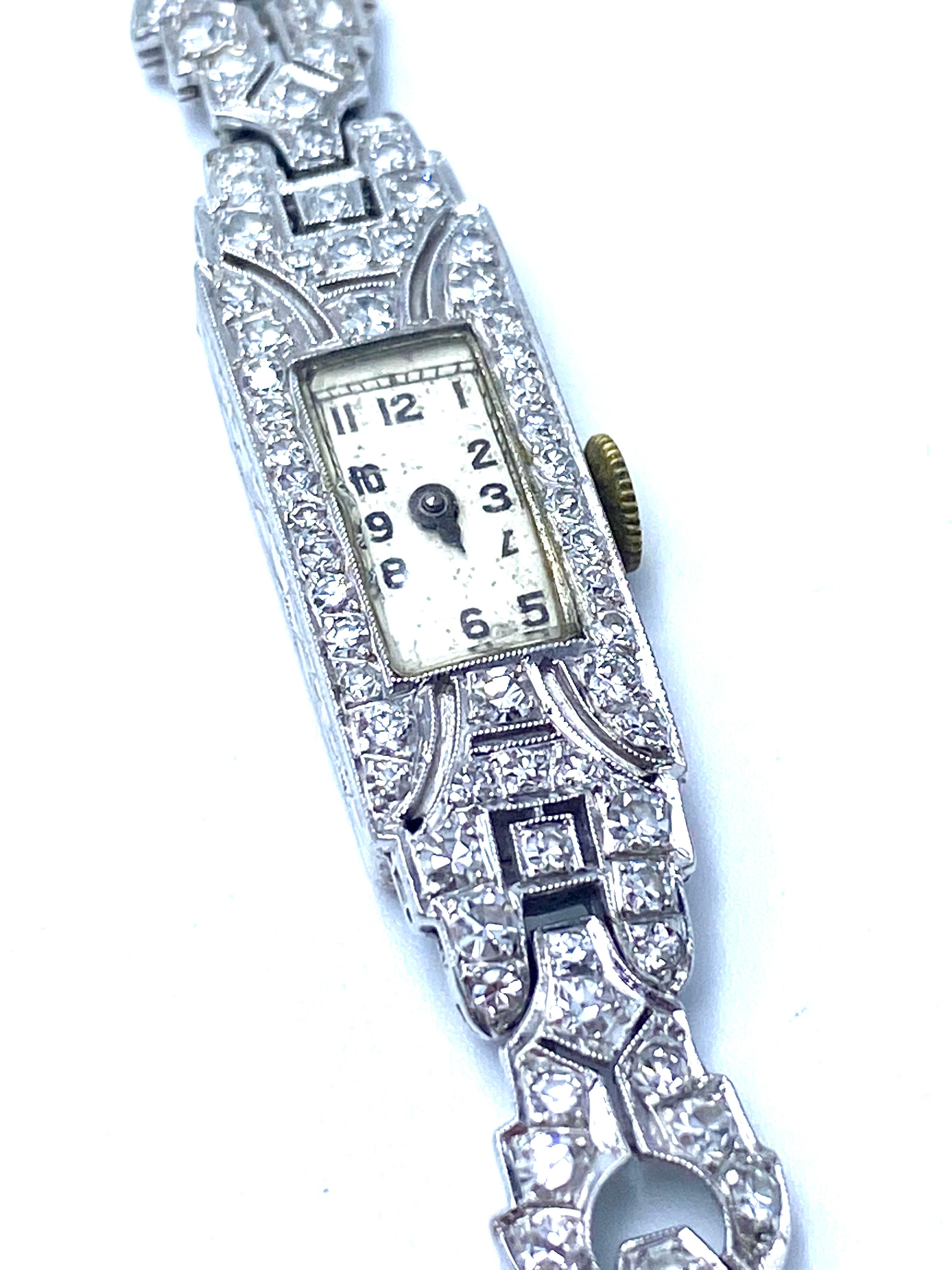Seltene Art Deco Diamanten Uhr im Zustand „Hervorragend“ im Angebot in Sežana, SI
