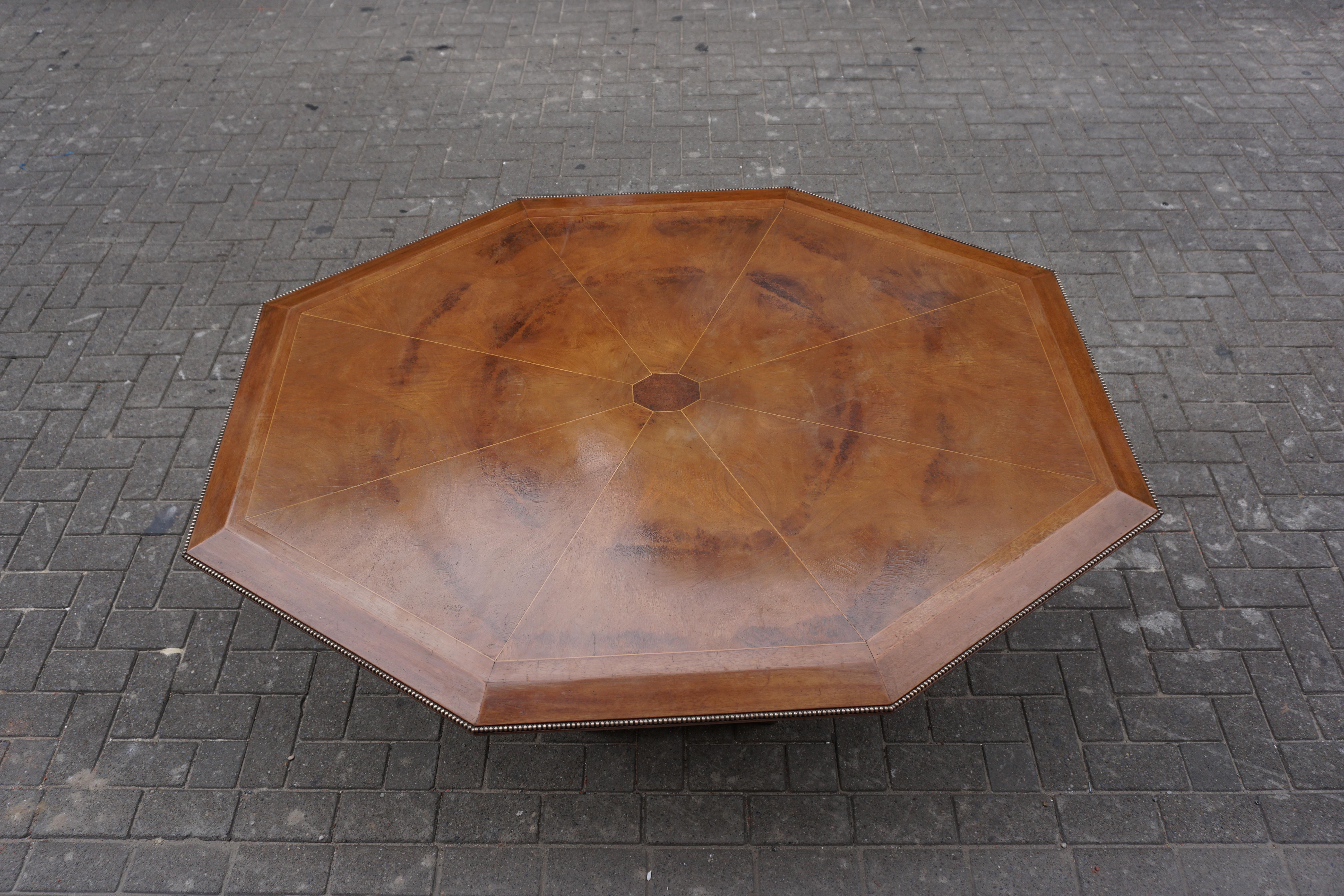 Rare table de salle à manger ou de conférence Art déco en forme de diamant octogonal en vente 3