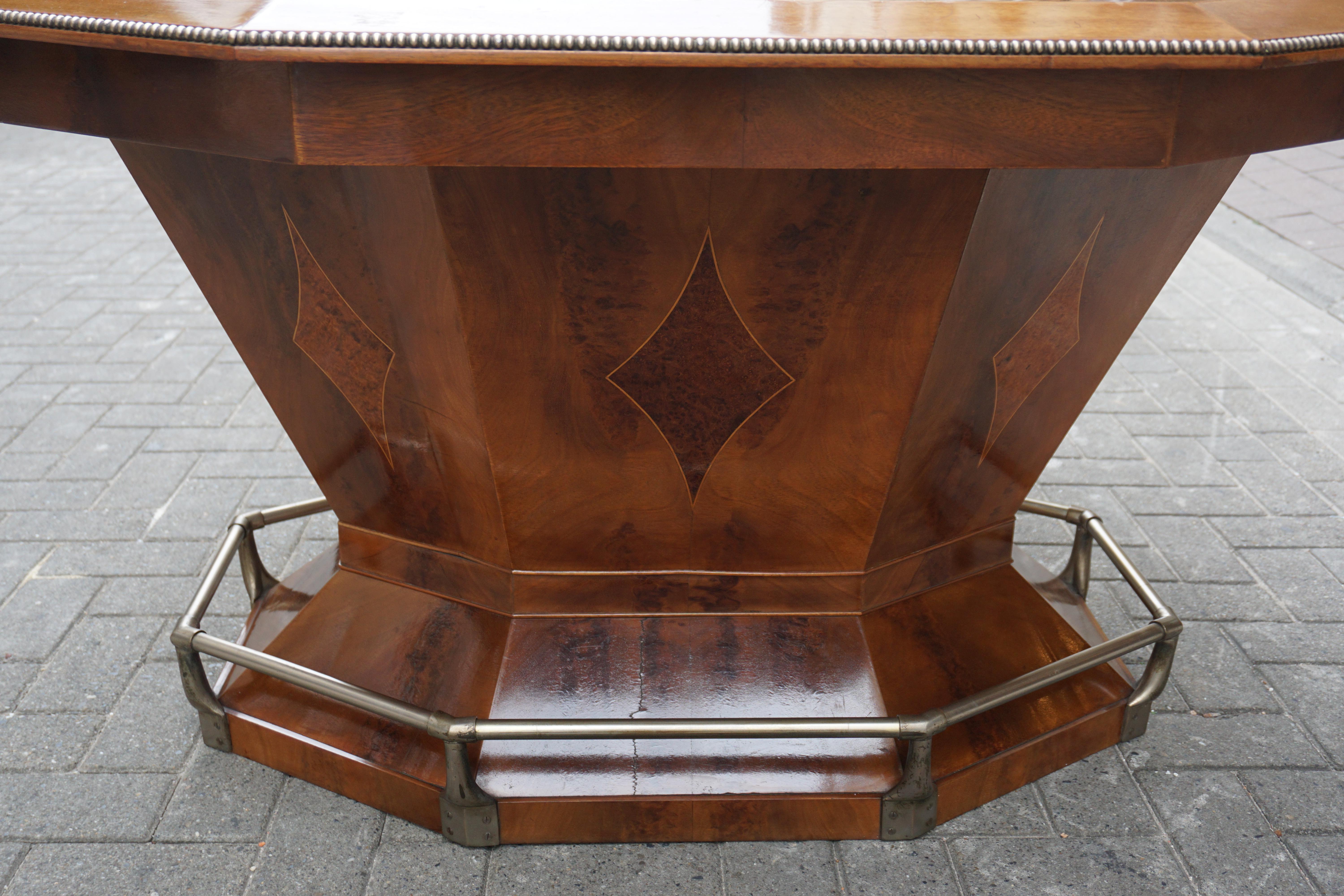 Rare table de salle à manger ou de conférence Art déco en forme de diamant octogonal en vente 13