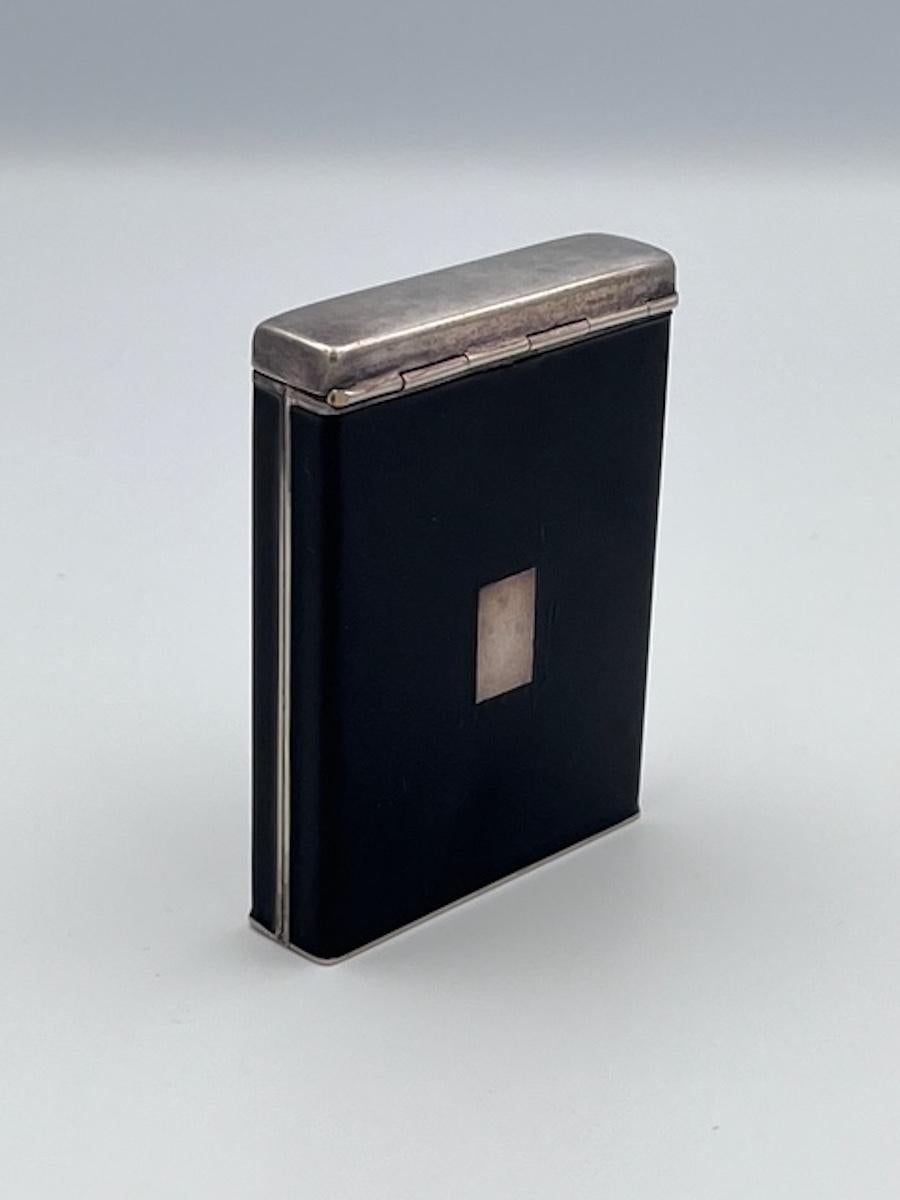 Art Deco Dunhill Eggshell and Enamel Cigarette Case In Good Condition For Sale In Red Lion, PA