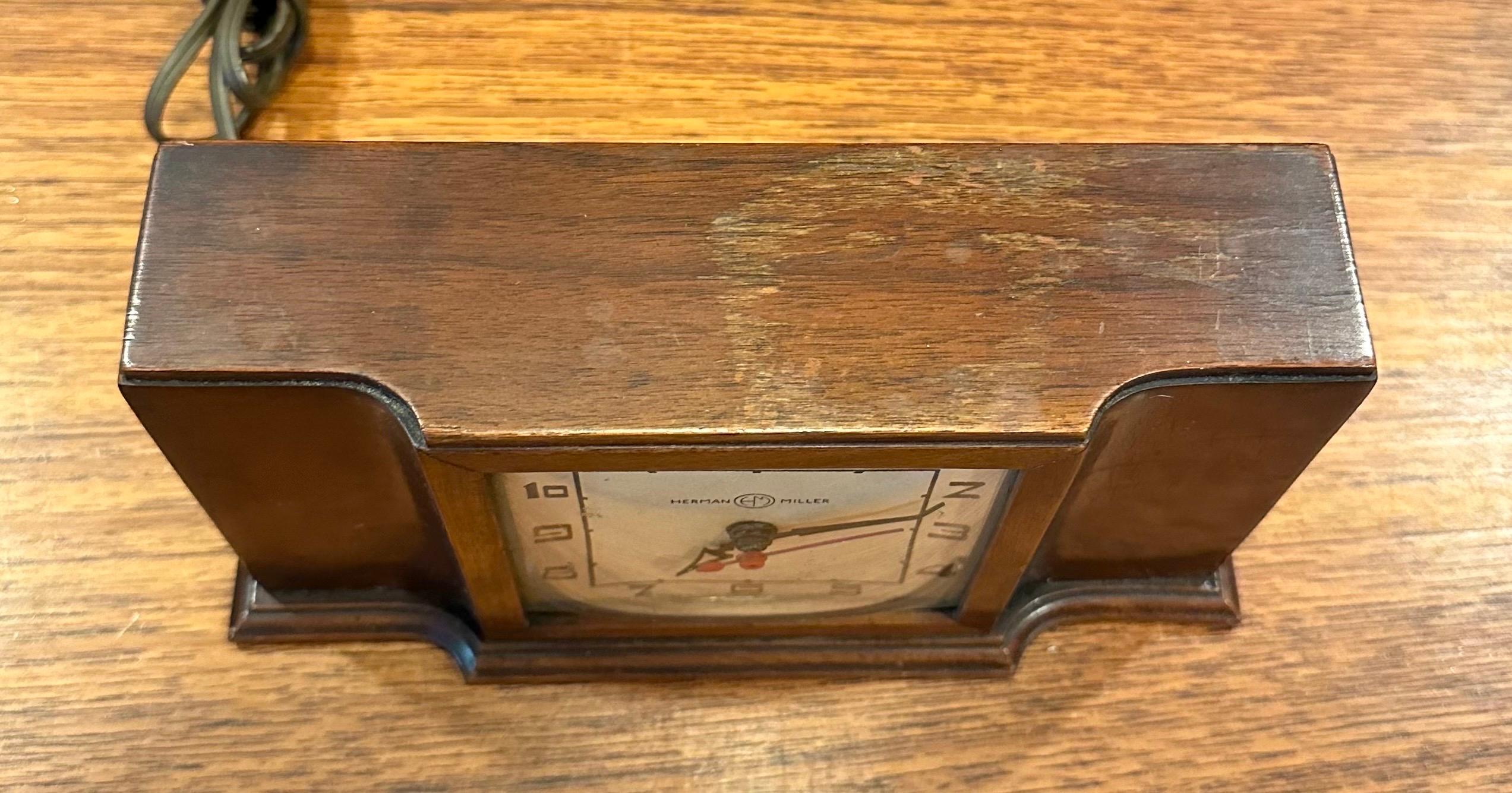 Rare horloge de bureau Art déco par Gilbert Rohde pour Herman Miller en vente 7