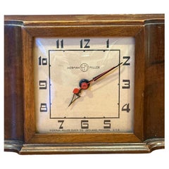 Seltene elektrische Art-Déco-Schreibtischuhr von Gilbert Rohde für Herman Miller, Art déco