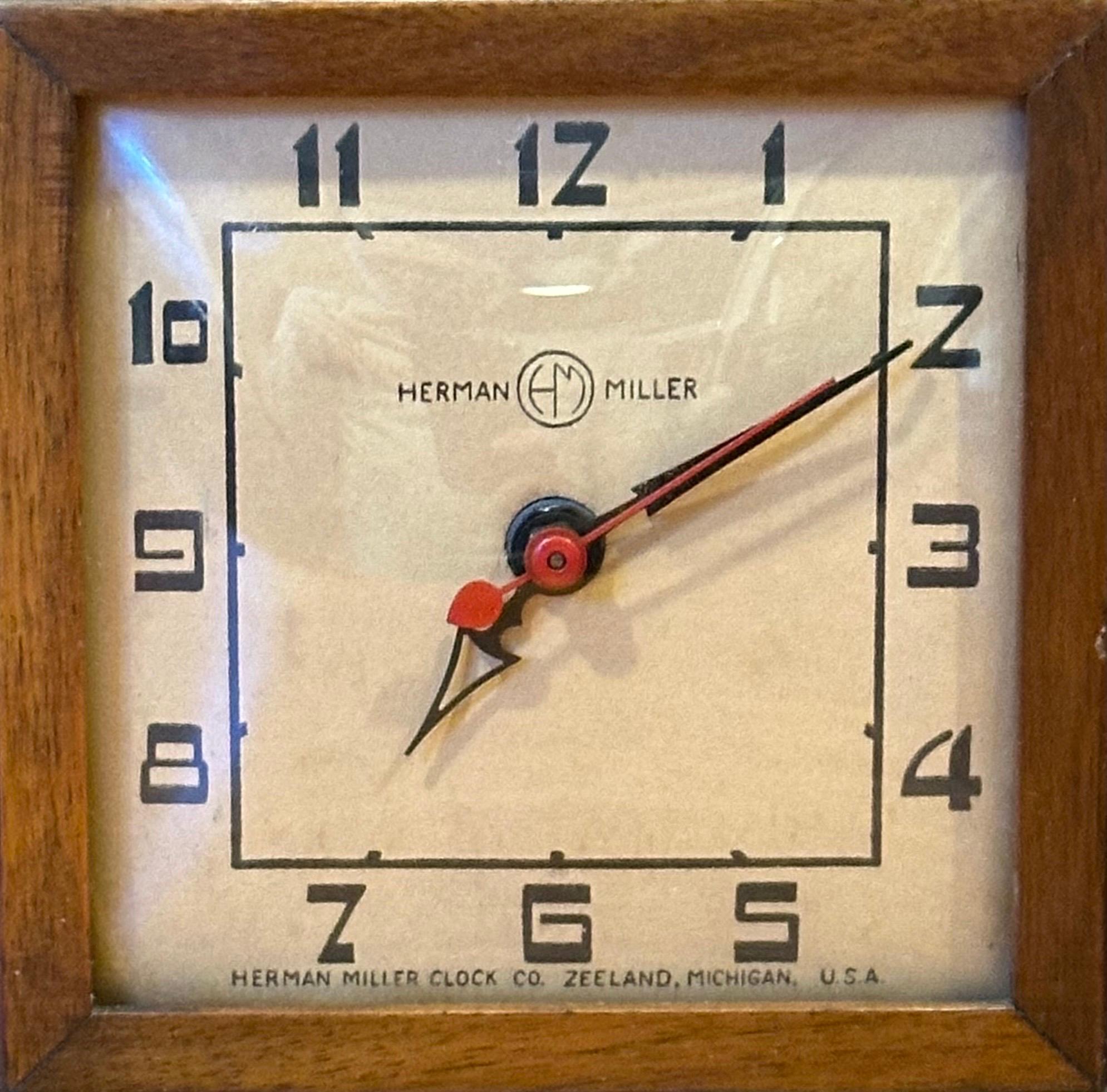 Rare horloge de bureau Art déco par Gilbert Rohde pour Herman Miller en vente 2