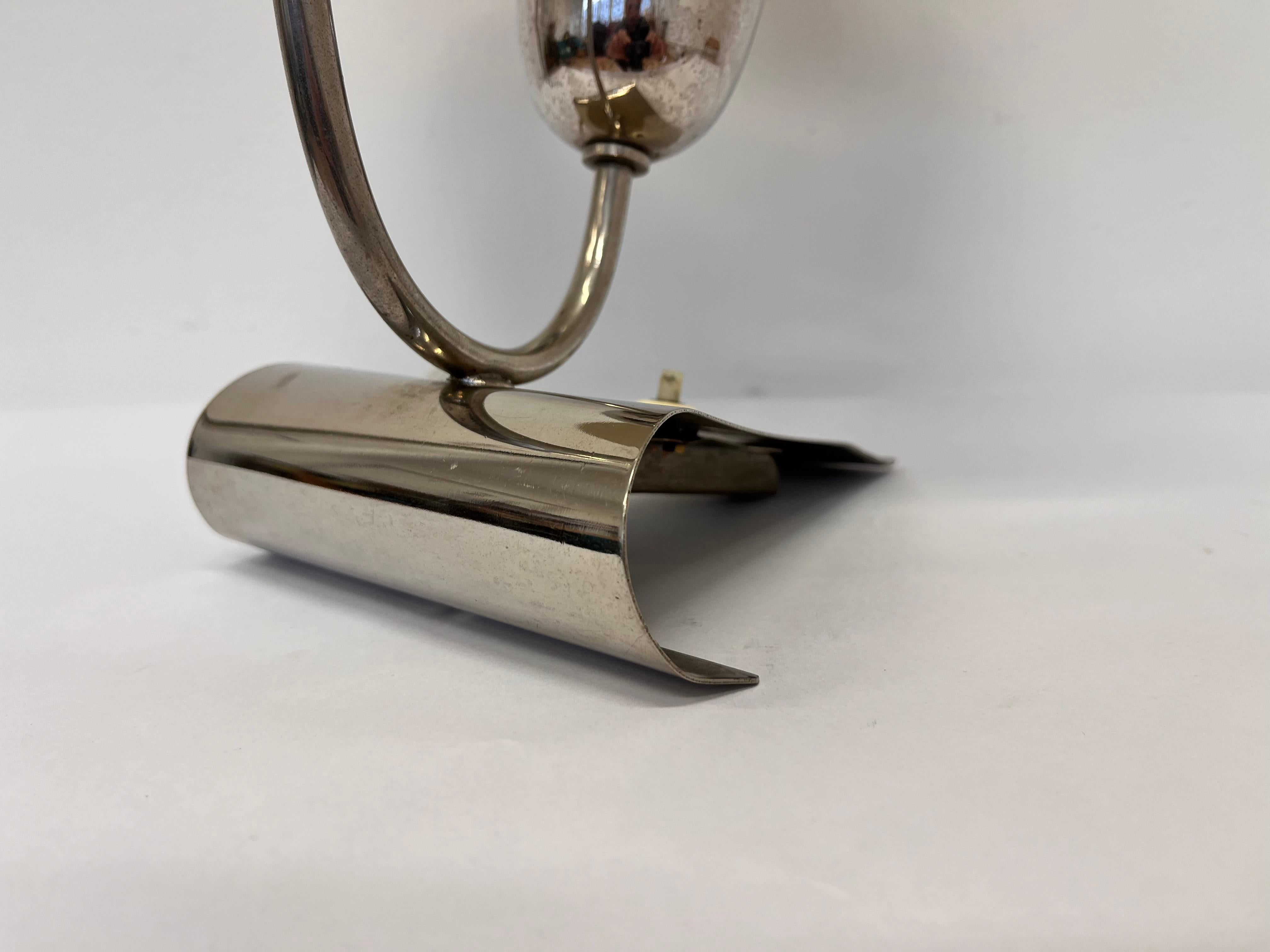 Rare Art Deco Functionalims Chrome Table Lamp, Czechoslovakia, 1930s In Good Condition For Sale In Praha, CZ