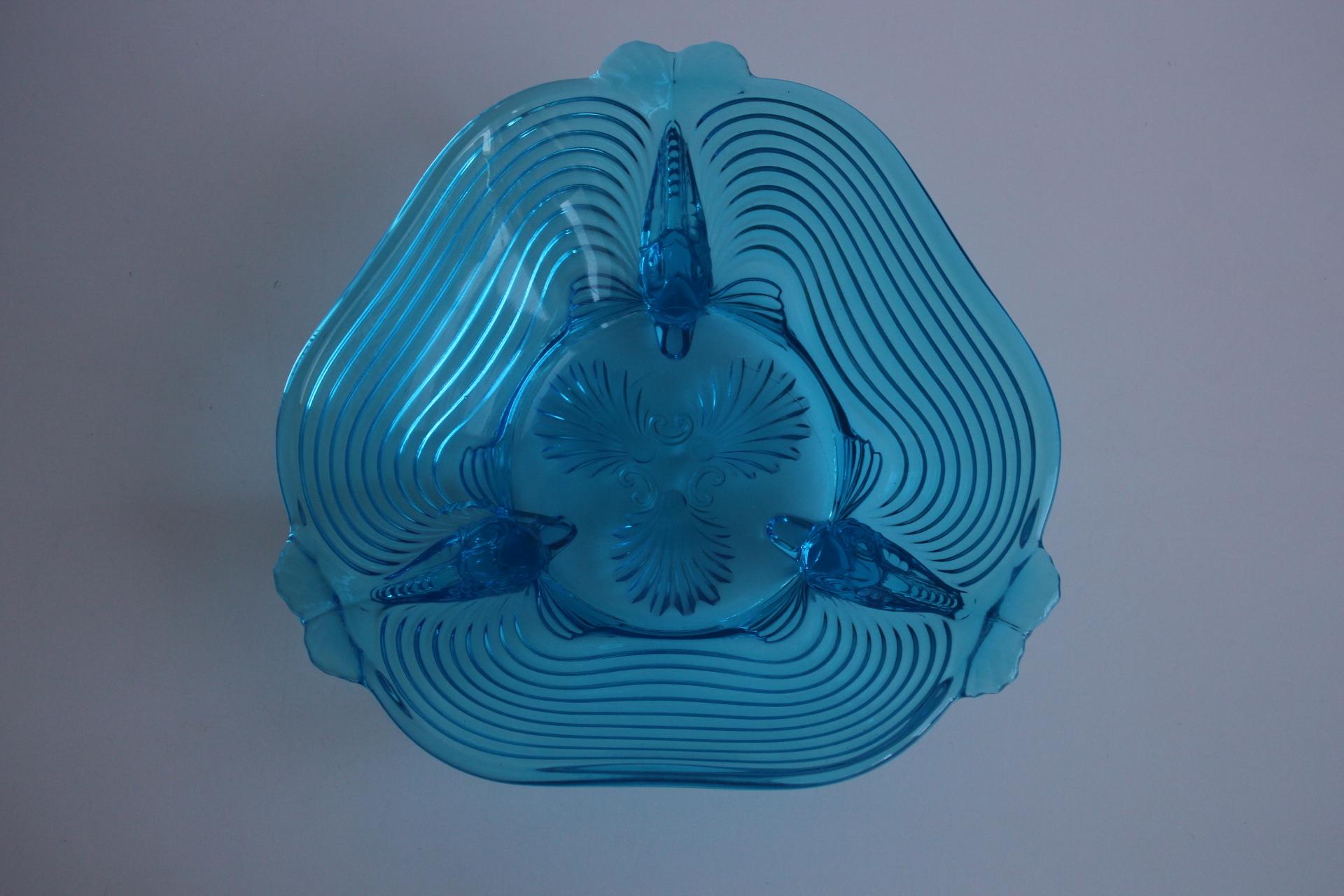 Rare Art Deco Glass Josef Inwald With Fish Feet Bowl-Gorgeous Rich Blue, 1930s For Sale 10