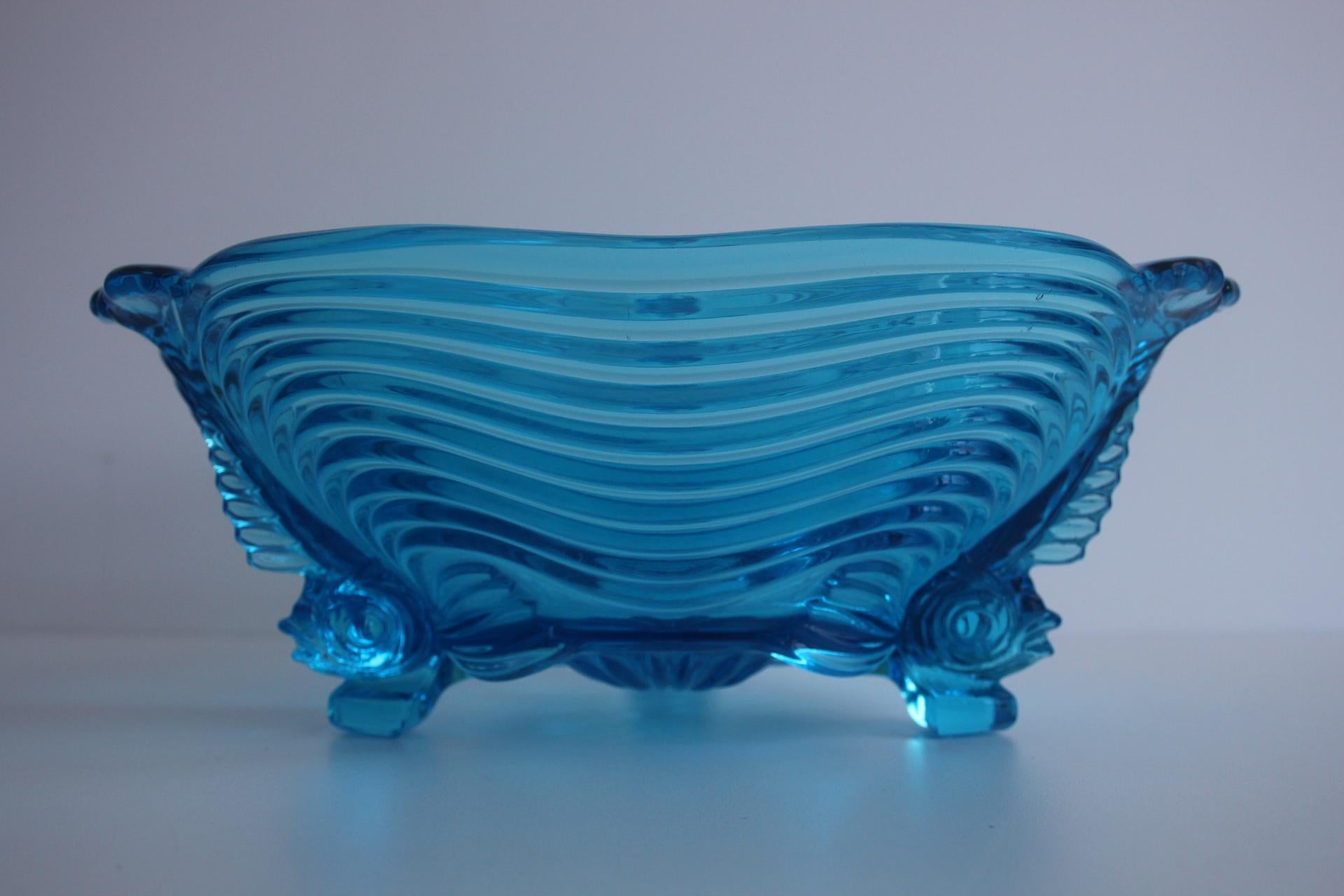 
Was made by Joseph Inwald Glass in Czechoslovakia, made in the 1930s.
Made in pressed glass
Beautiful decoration
Original condition
