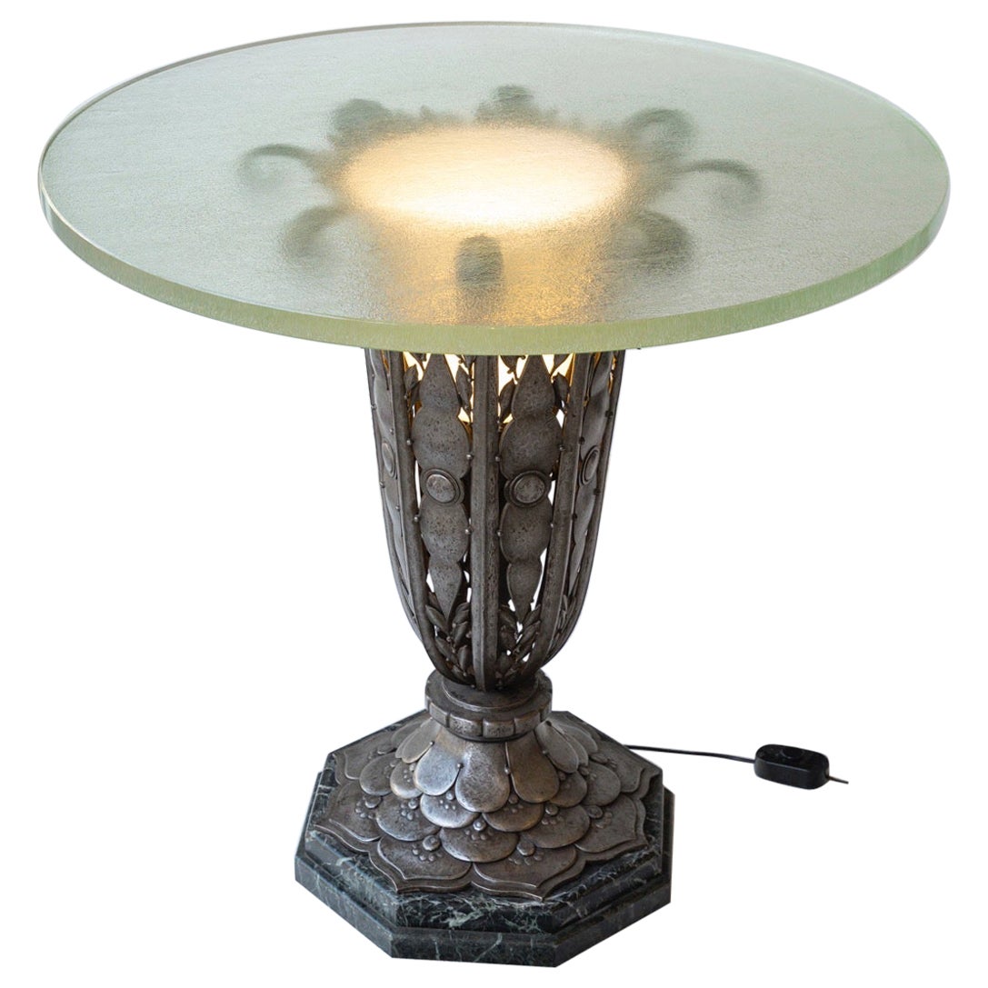 Rare Art Deco Illuminated gueridon table circa 1922 in the manner of R.Subes