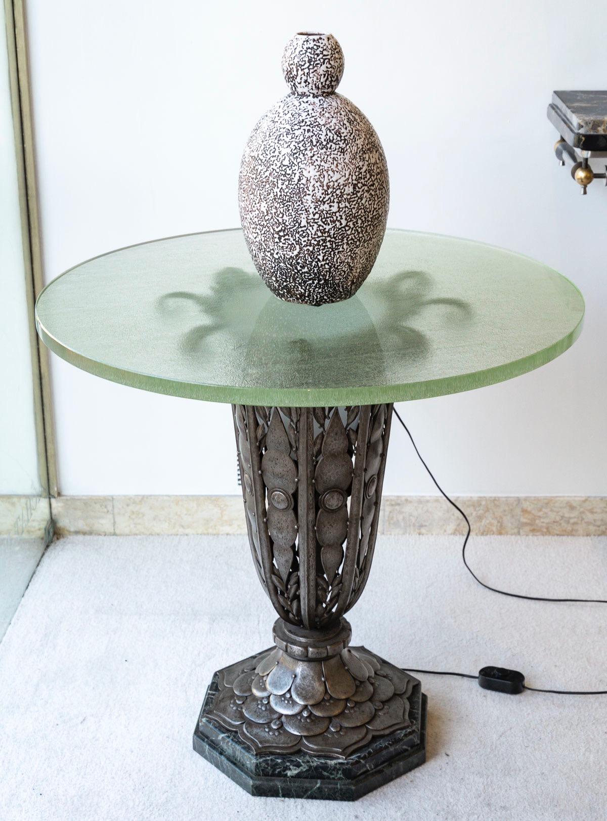 Verre Rare table de guéridon enluminée Art Déco circa 1922 à la manière de R.Subes en vente