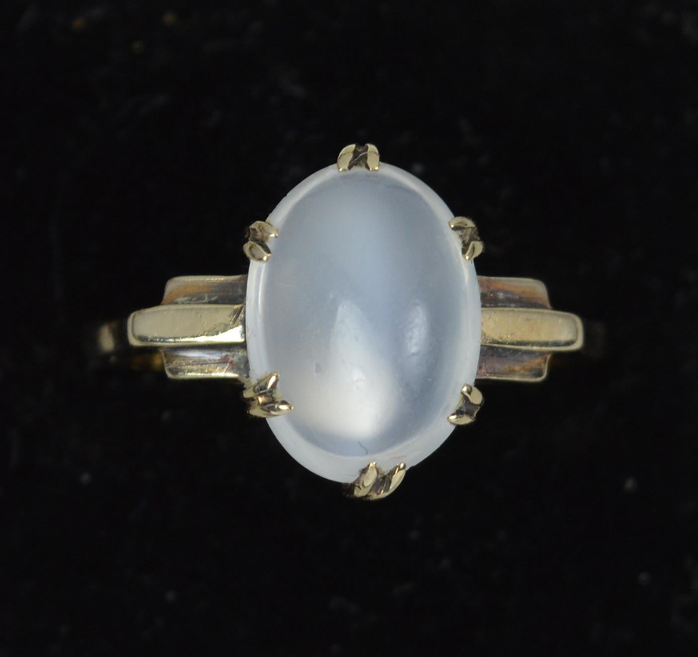 Rare Art Deco Large Moonstone and 9 Carat Gold Solitaire Ring For Sale 2