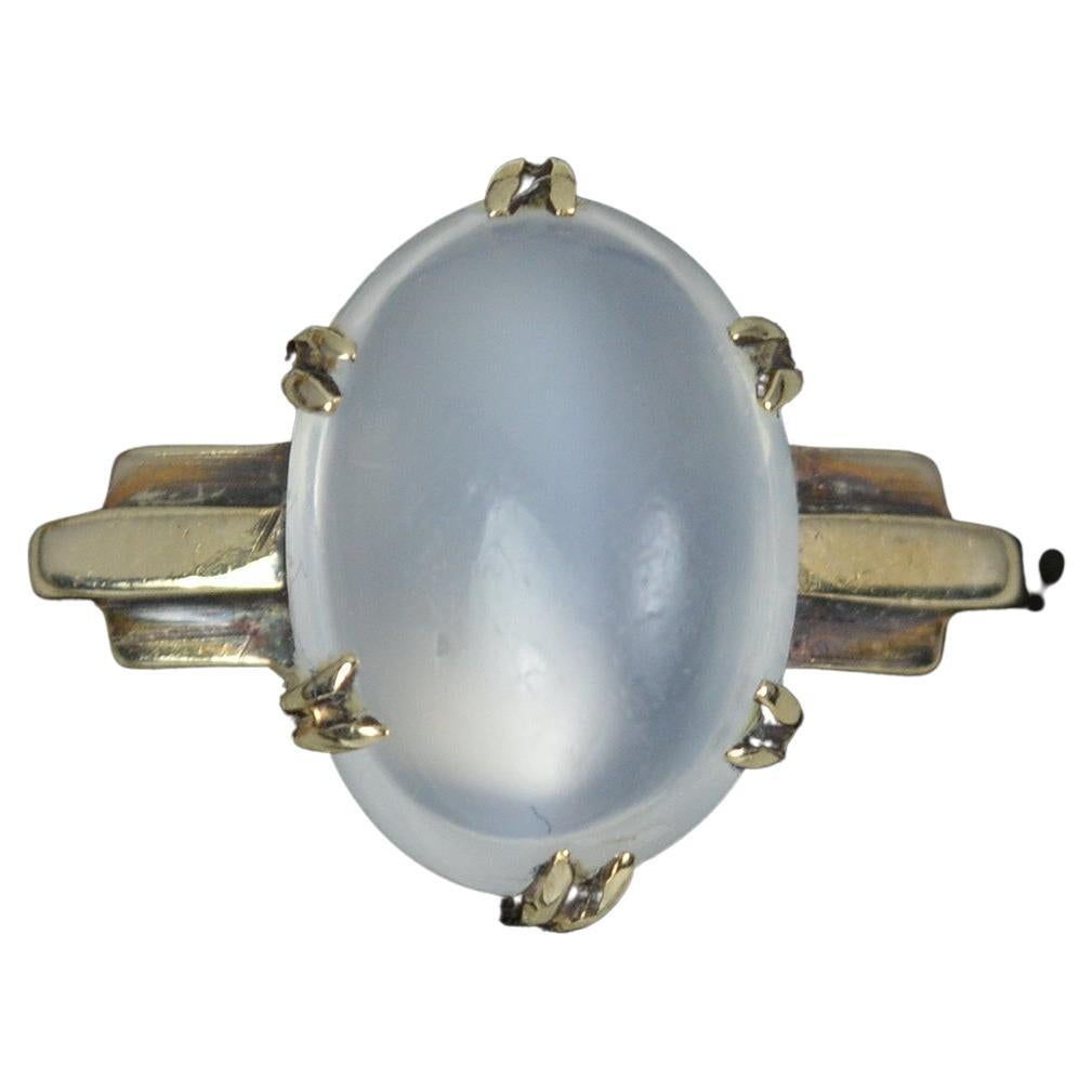 Rare Art Deco Large Moonstone and 9 Carat Gold Solitaire Ring For Sale