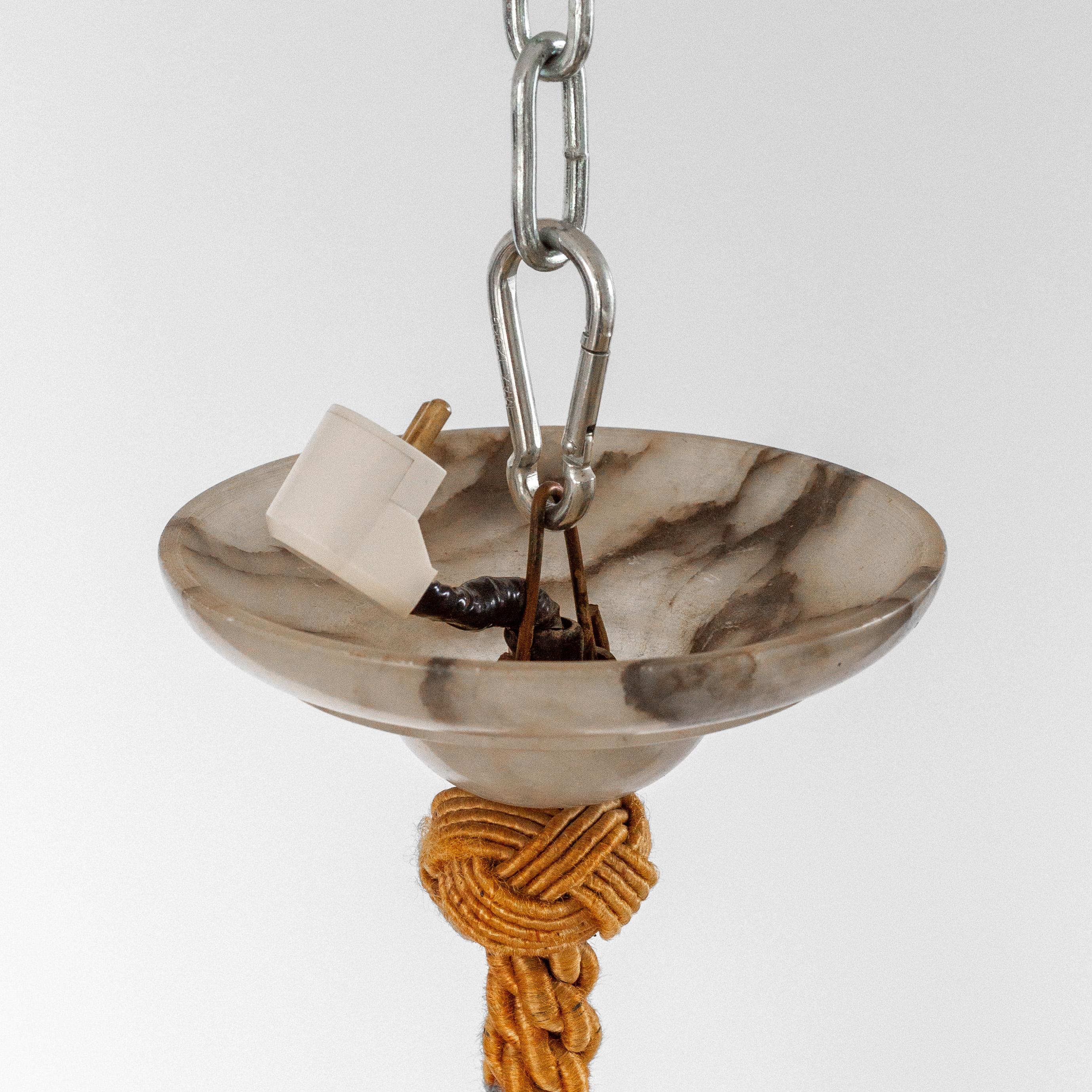 Rara lampada a sospensione / lampadario in alabastro marmorizzato Art Deco, Svezia anni '20-'30 in vendita 3