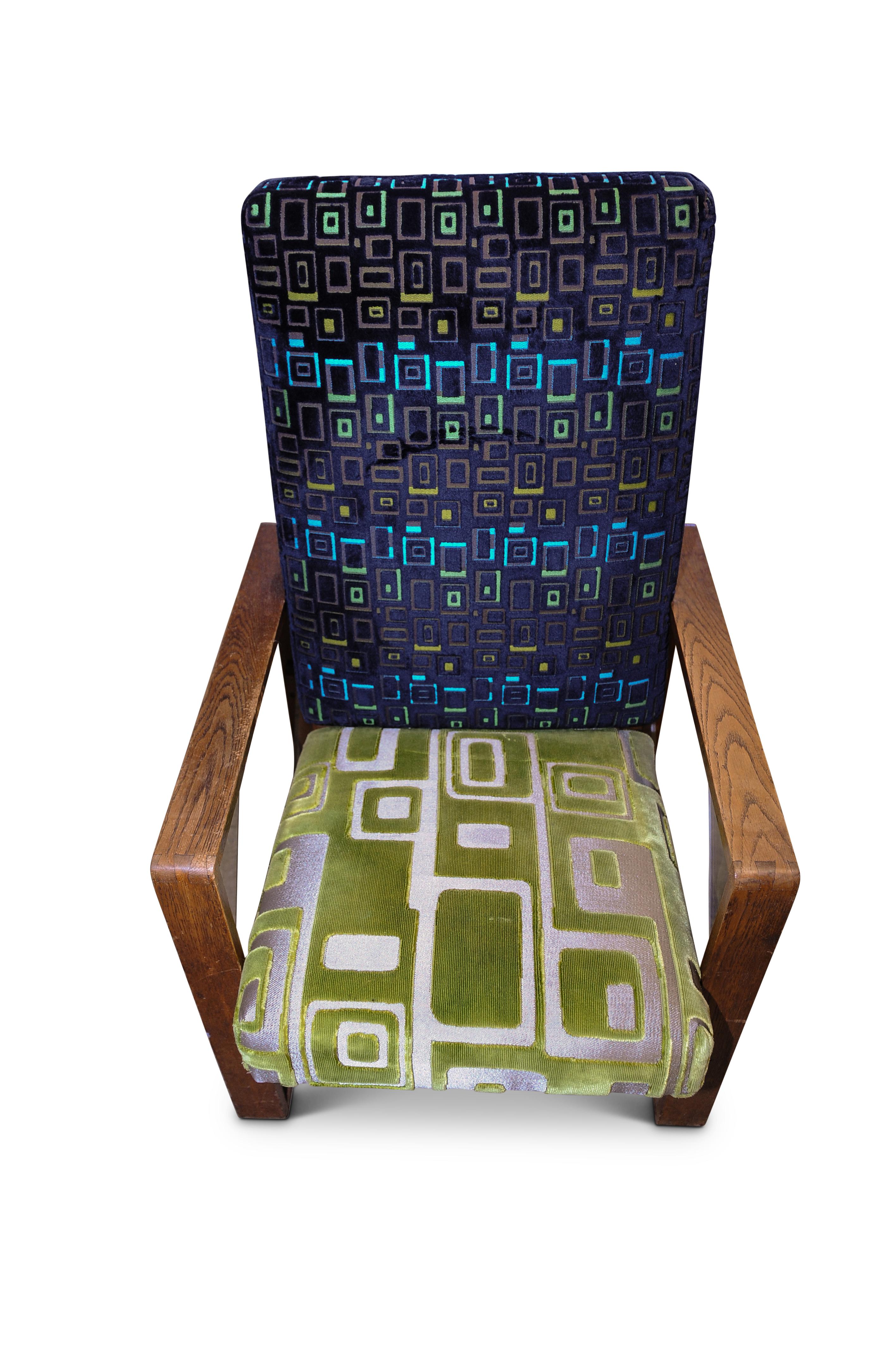 Rare fauteuil Art Déco en chêne et Lucite à cadre ouvert tapissé avec provenance  Bon état - En vente à High Wycombe, GB