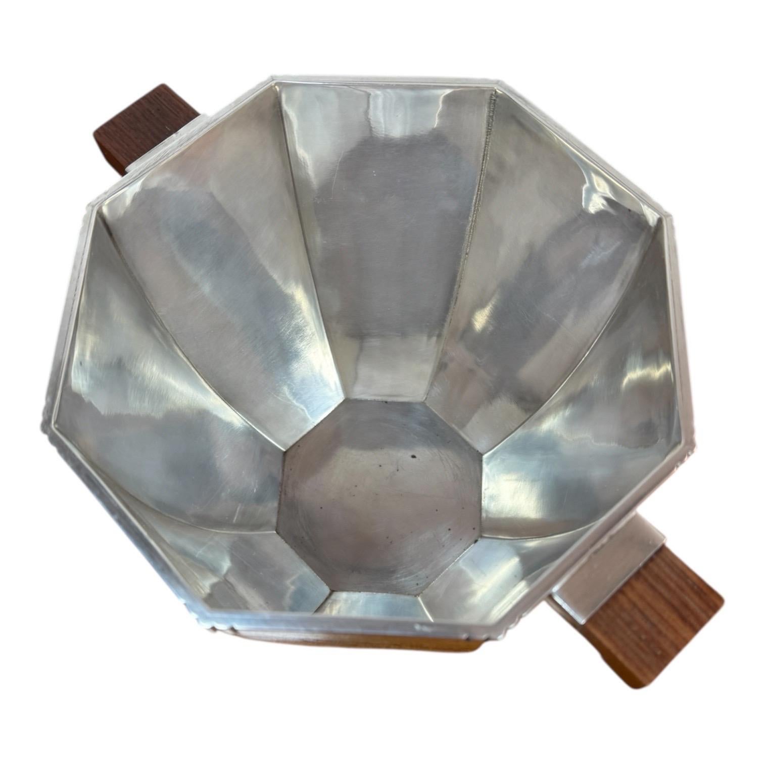 Rare Art Deco Octagonal Ice Bucket / Champagne Cooler by Gallia Christofle In Good Condition For Sale In Ciudad Autónoma Buenos Aires, AR