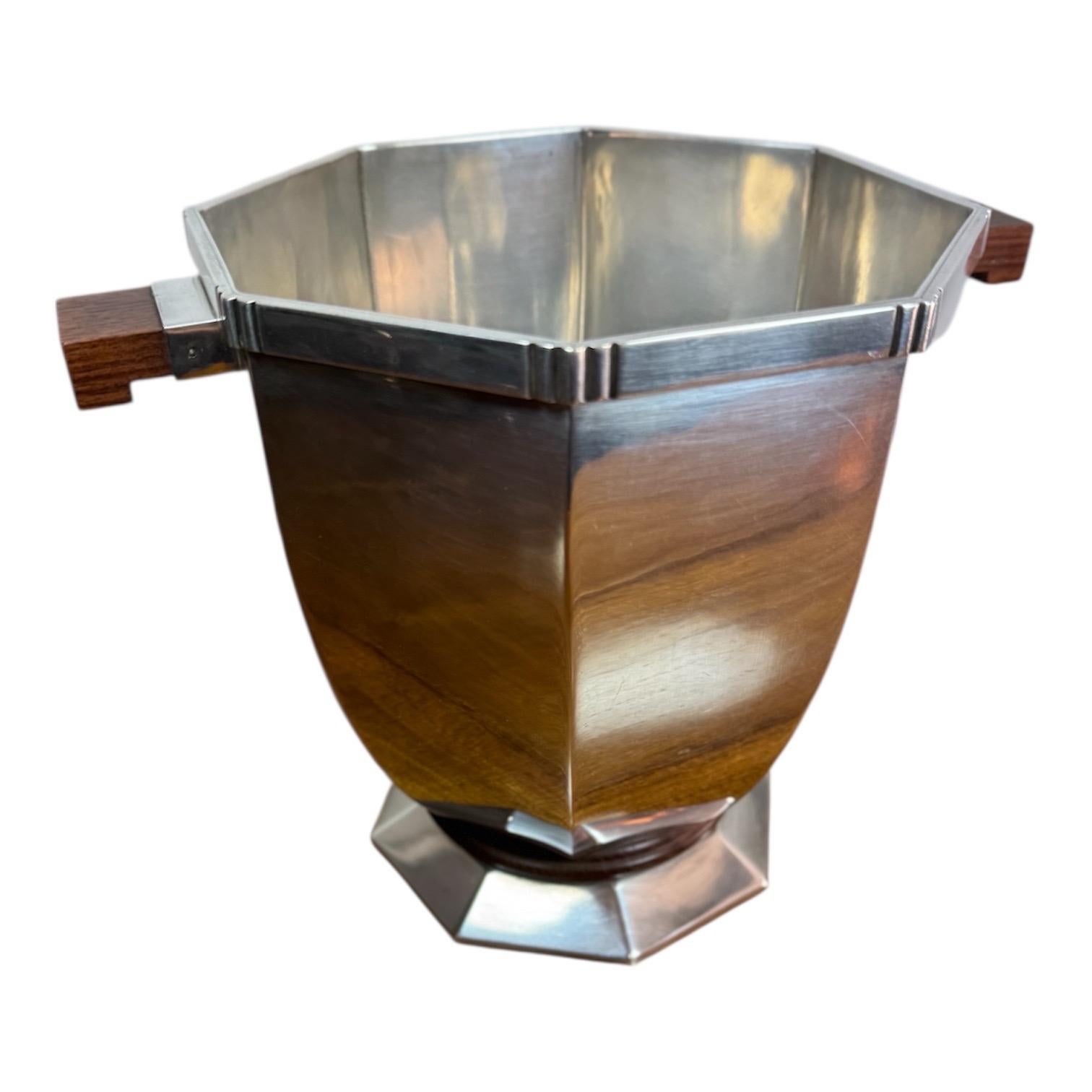 Rare Art Deco Octagonal Ice Bucket / Champagne Cooler by Gallia Christofle For Sale 1