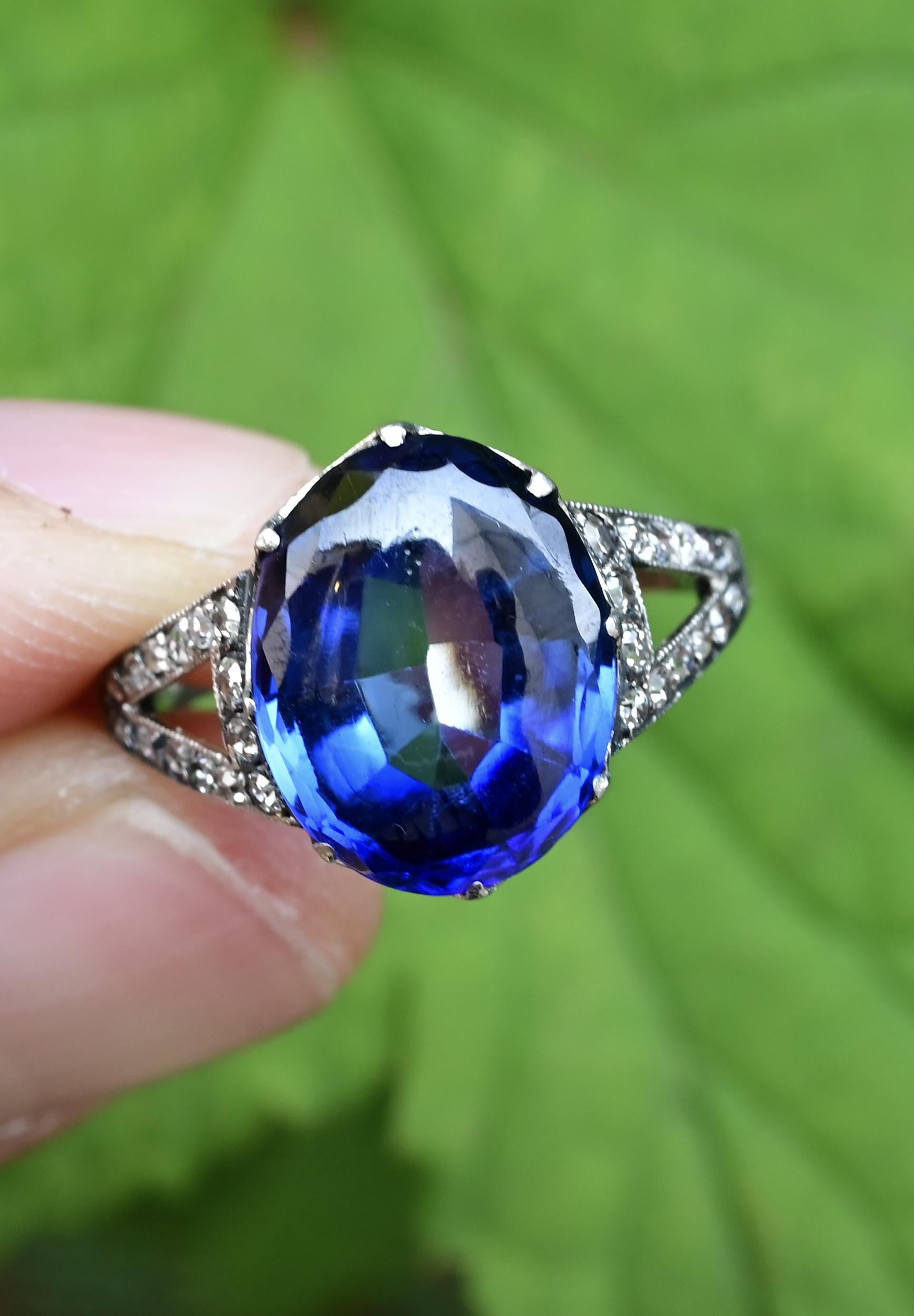 Rare Art Deco Period Sapphire & Diamond Ring With IGI Report For Sale 1