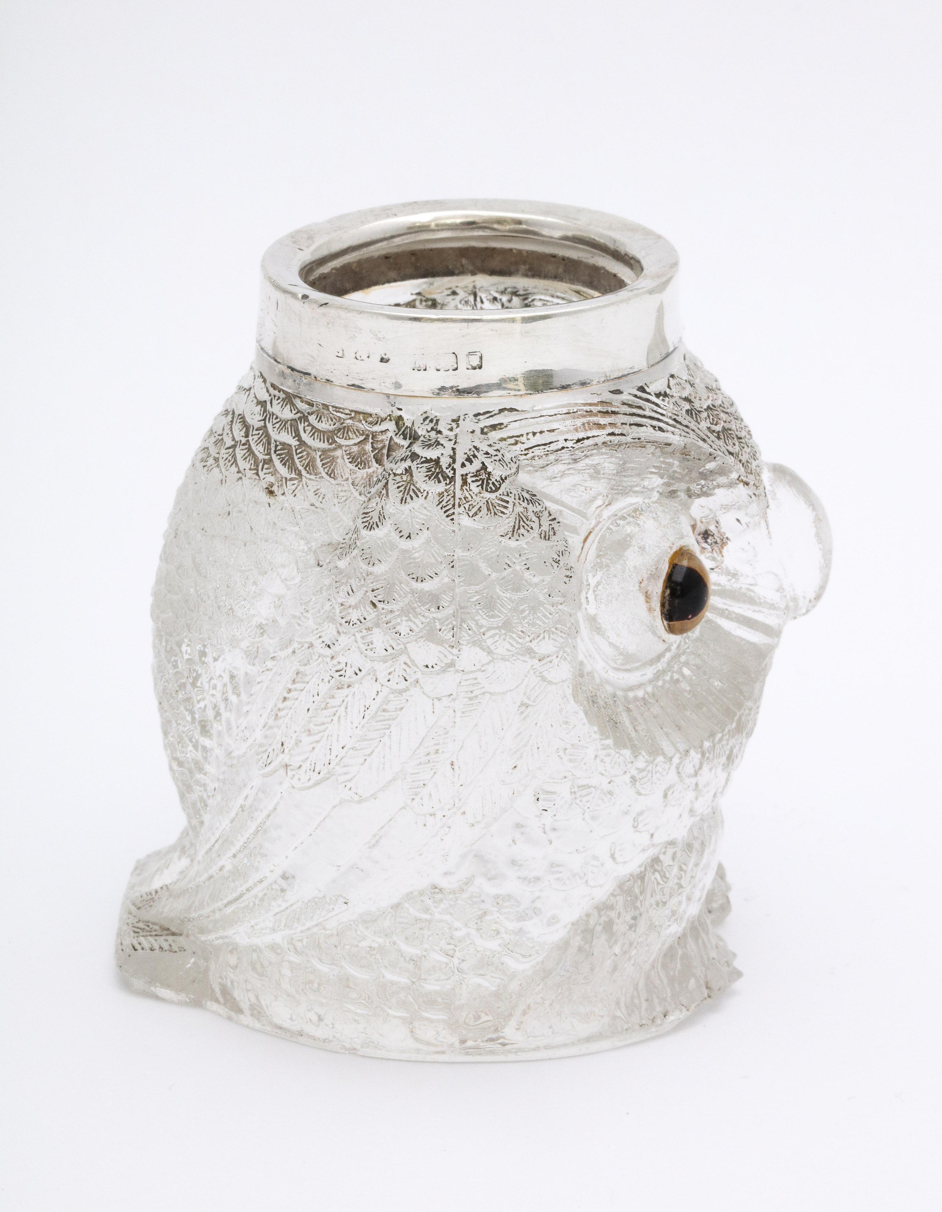 Argent sterling Rare gâchette d'allumettes en forme de hibou en verre monté sur argent sterling de la période Art Déco en vente