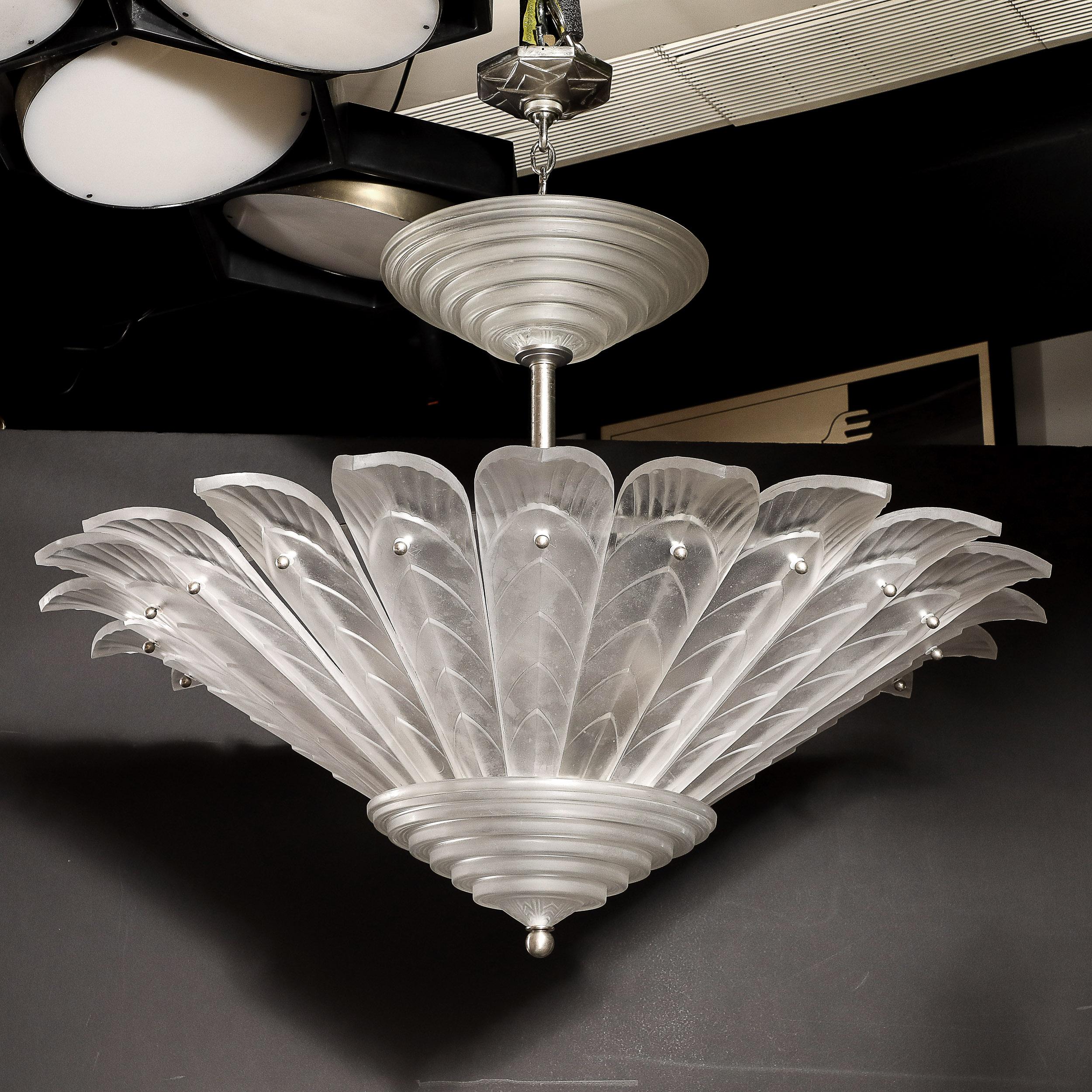 Raro candelabro de cristal esmerilado estilo Art Decó firmado Sabino en venta 4