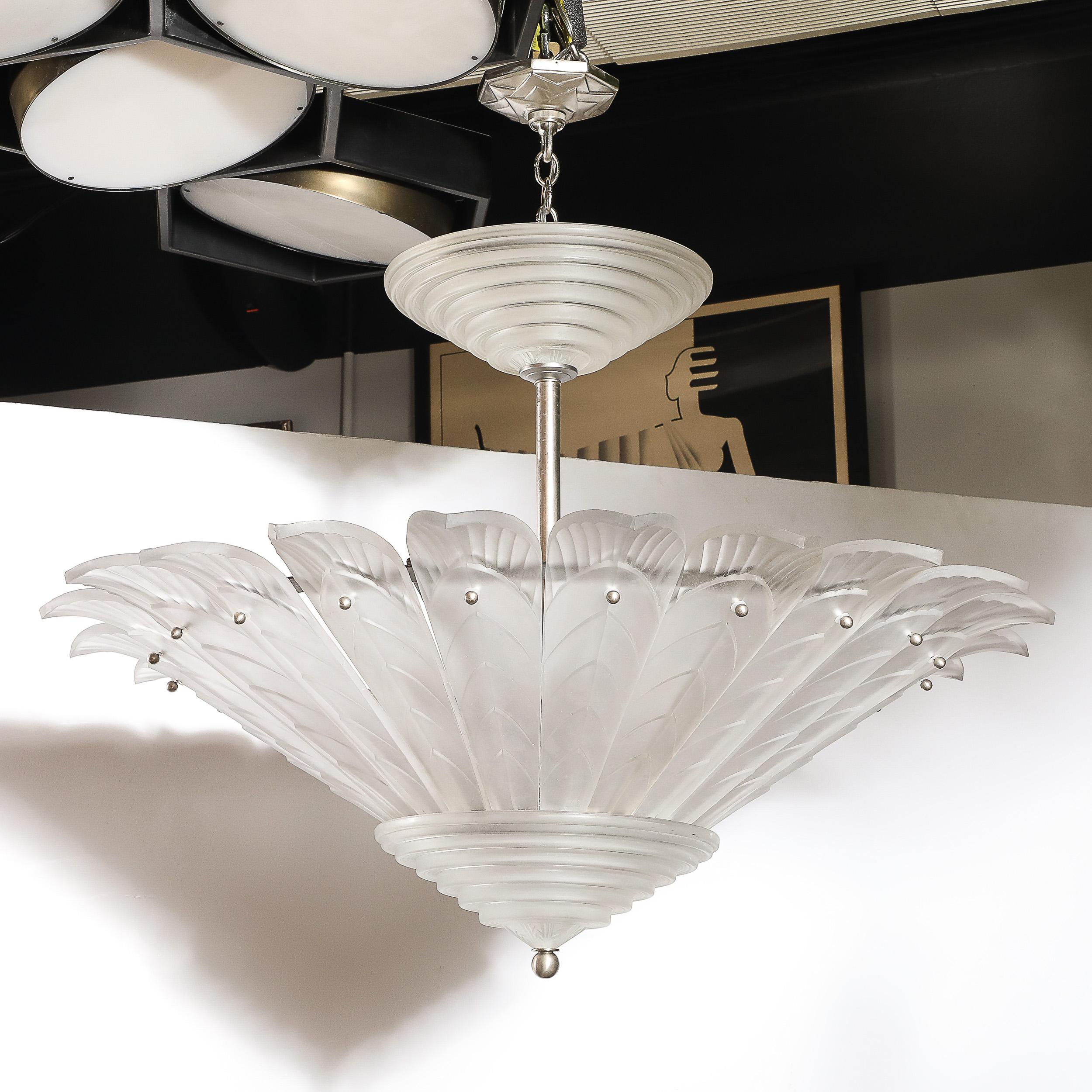 Raro candelabro de cristal esmerilado estilo Art Decó firmado Sabino en venta 10