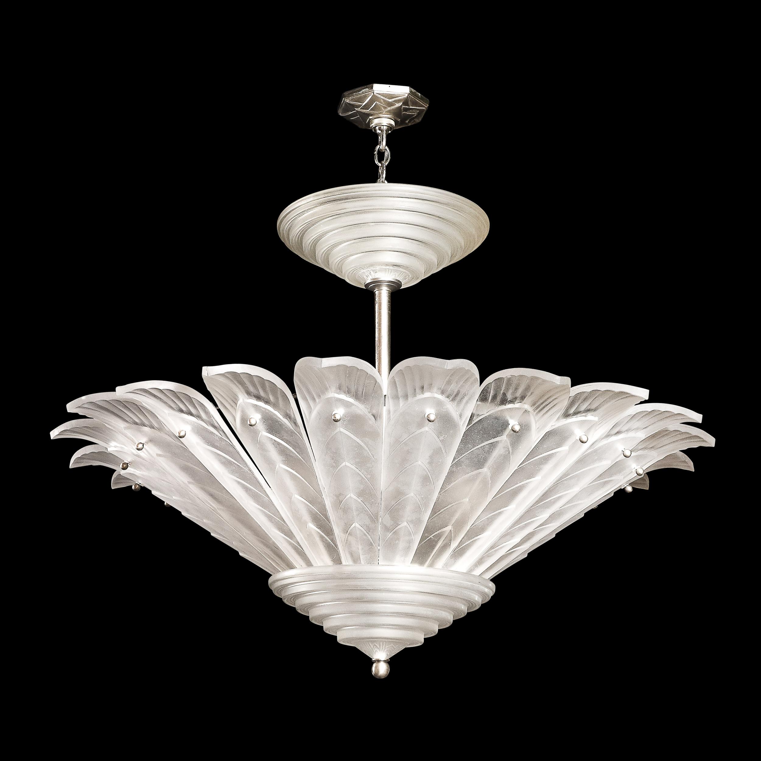 Raro candelabro de cristal esmerilado estilo Art Decó firmado Sabino Francés en venta