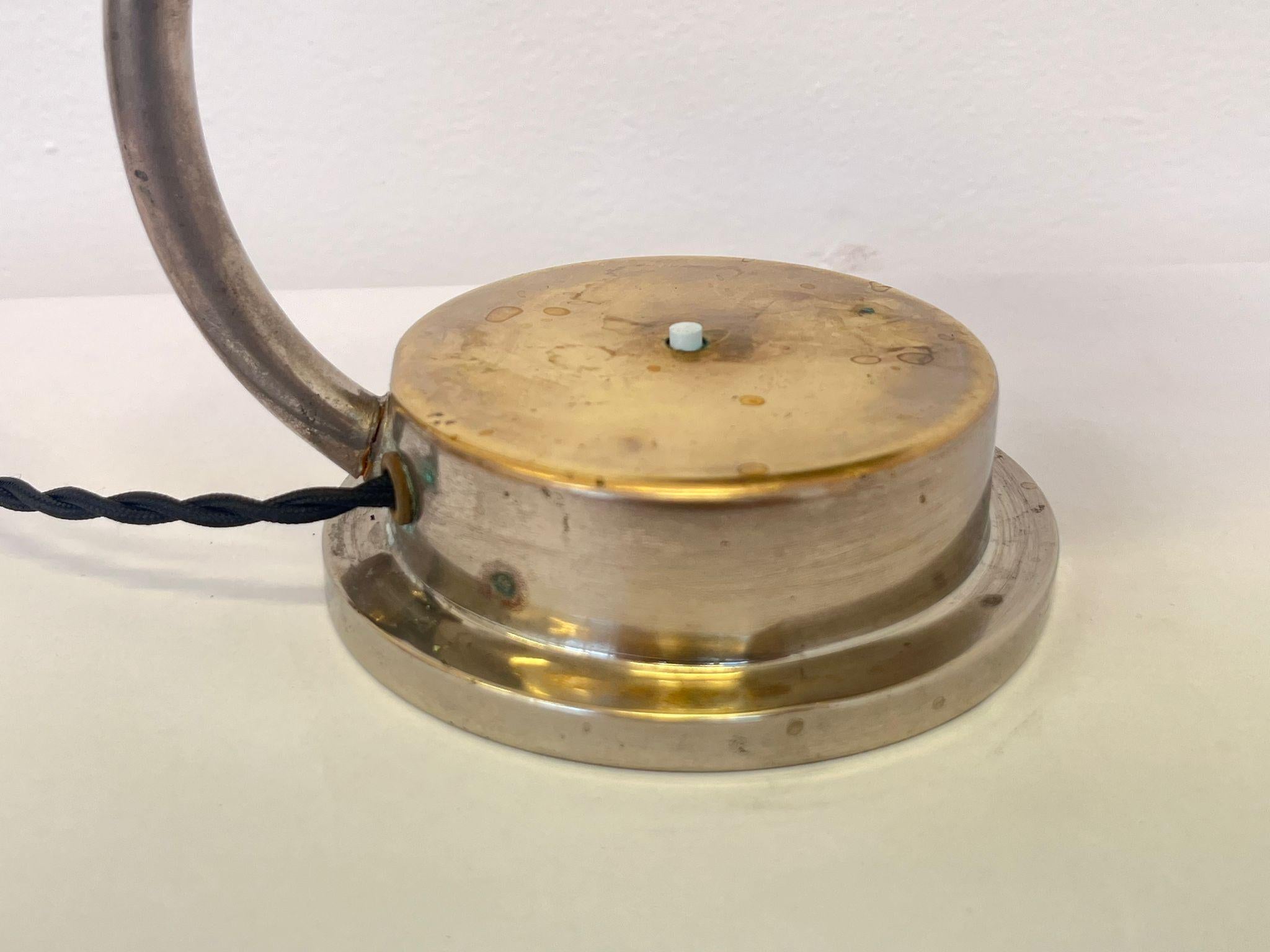 Seltene verchromte Art-Déco-Tischlampe, 1930er-Jahre im Angebot 1
