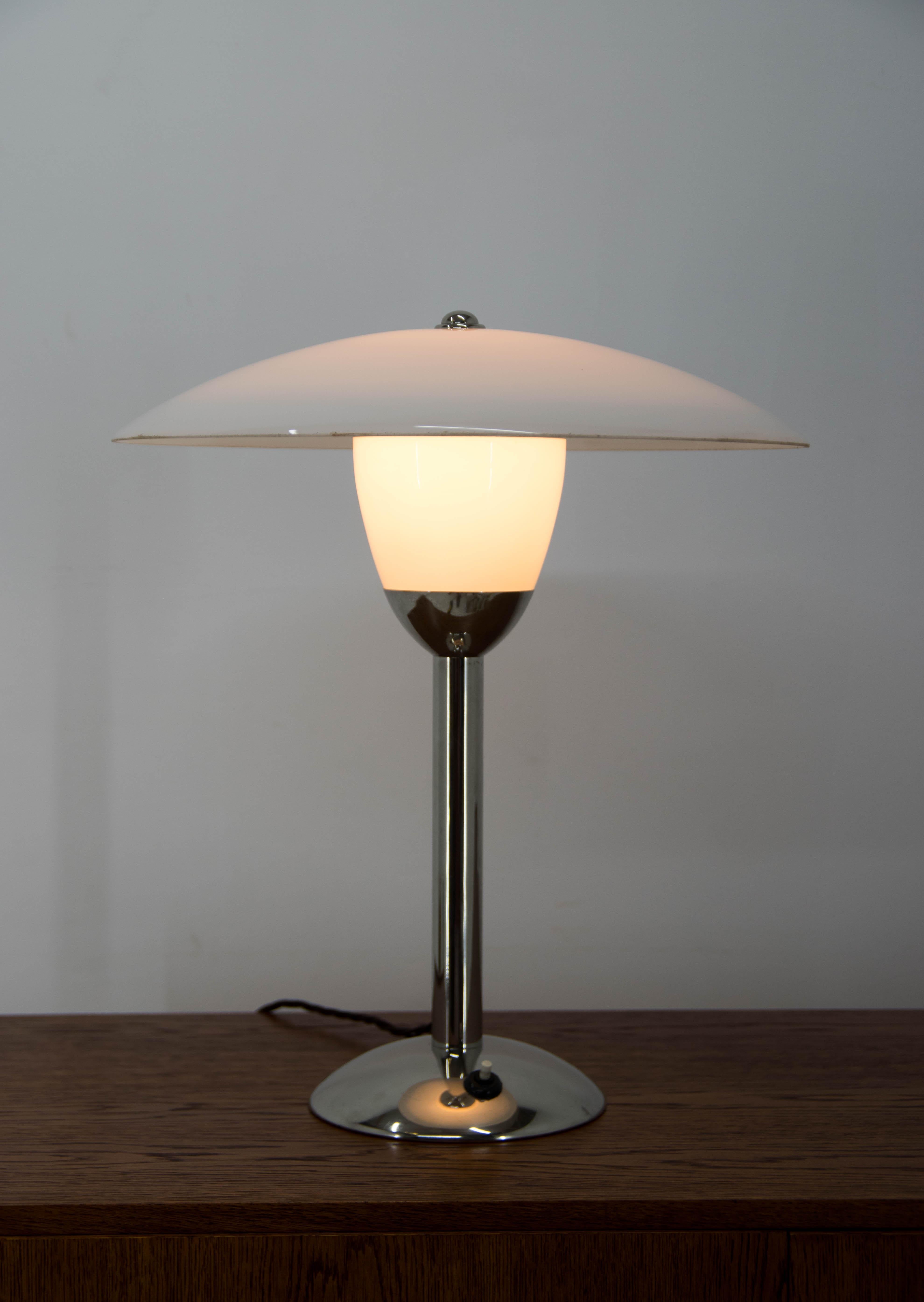 Rare Art Deco Table Lamp by Miloslav Prokop, 1930s In Good Condition For Sale In Praha, CZ