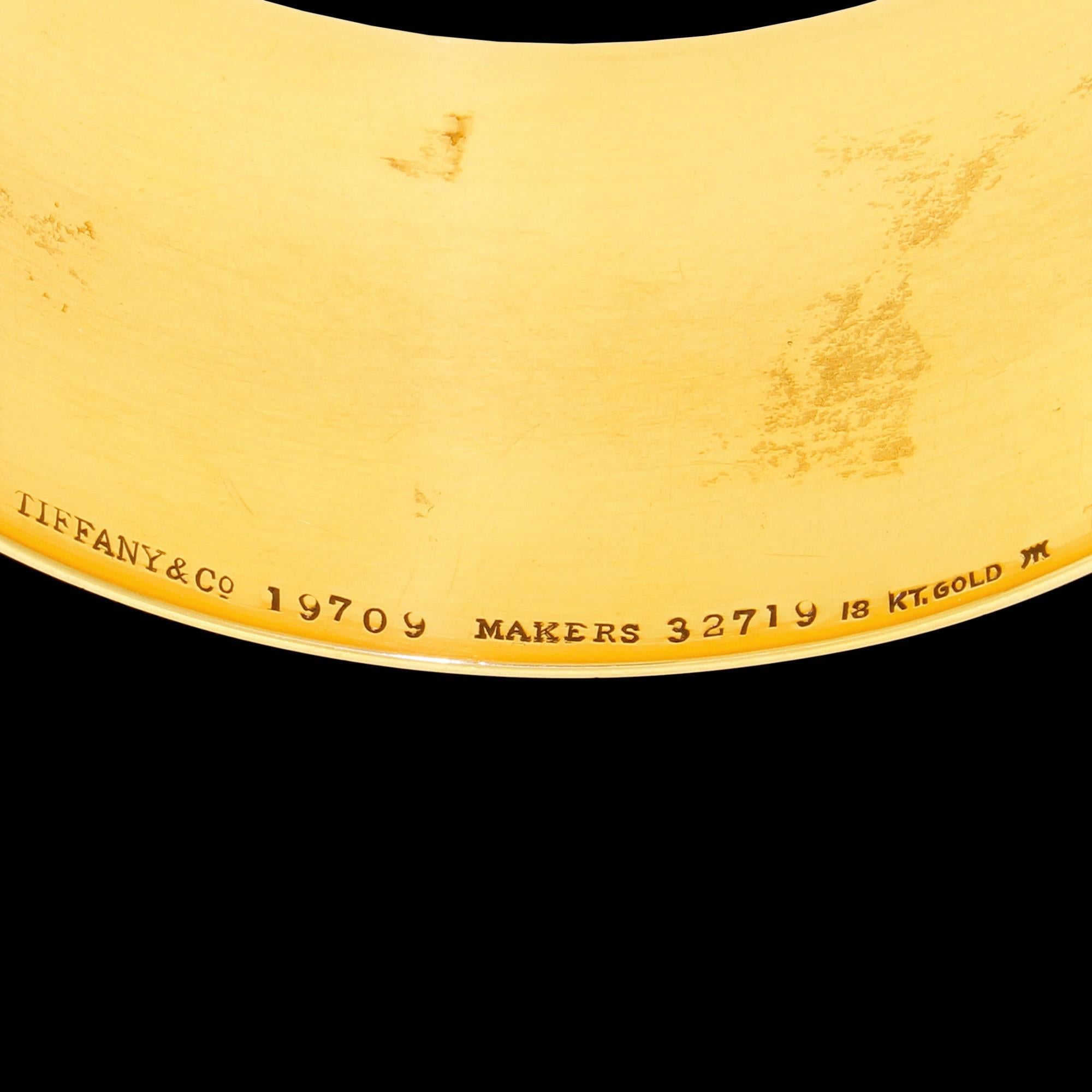 Women's or Men's Art Deco Tiffany & Co. 18 Karat Solid Gold Engraved Napkin Ring 47.60 Grams 1920