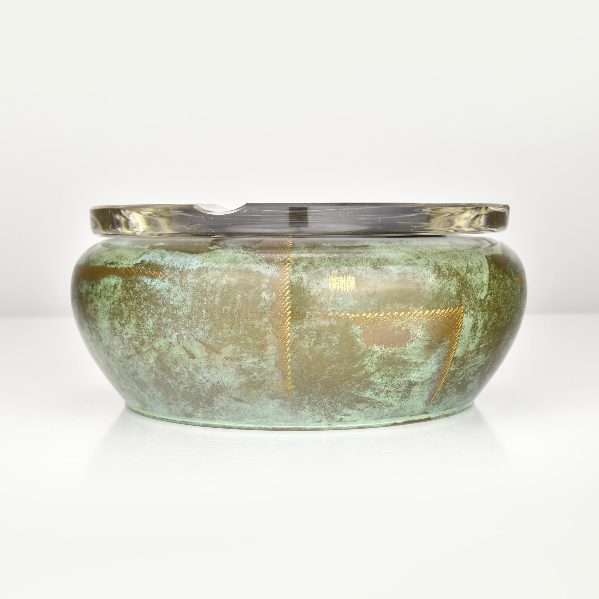 Tedesco Raro posacenere in rame Art Deco WMF Ikora con rivestimento in vetro pesante, anni '30 in vendita